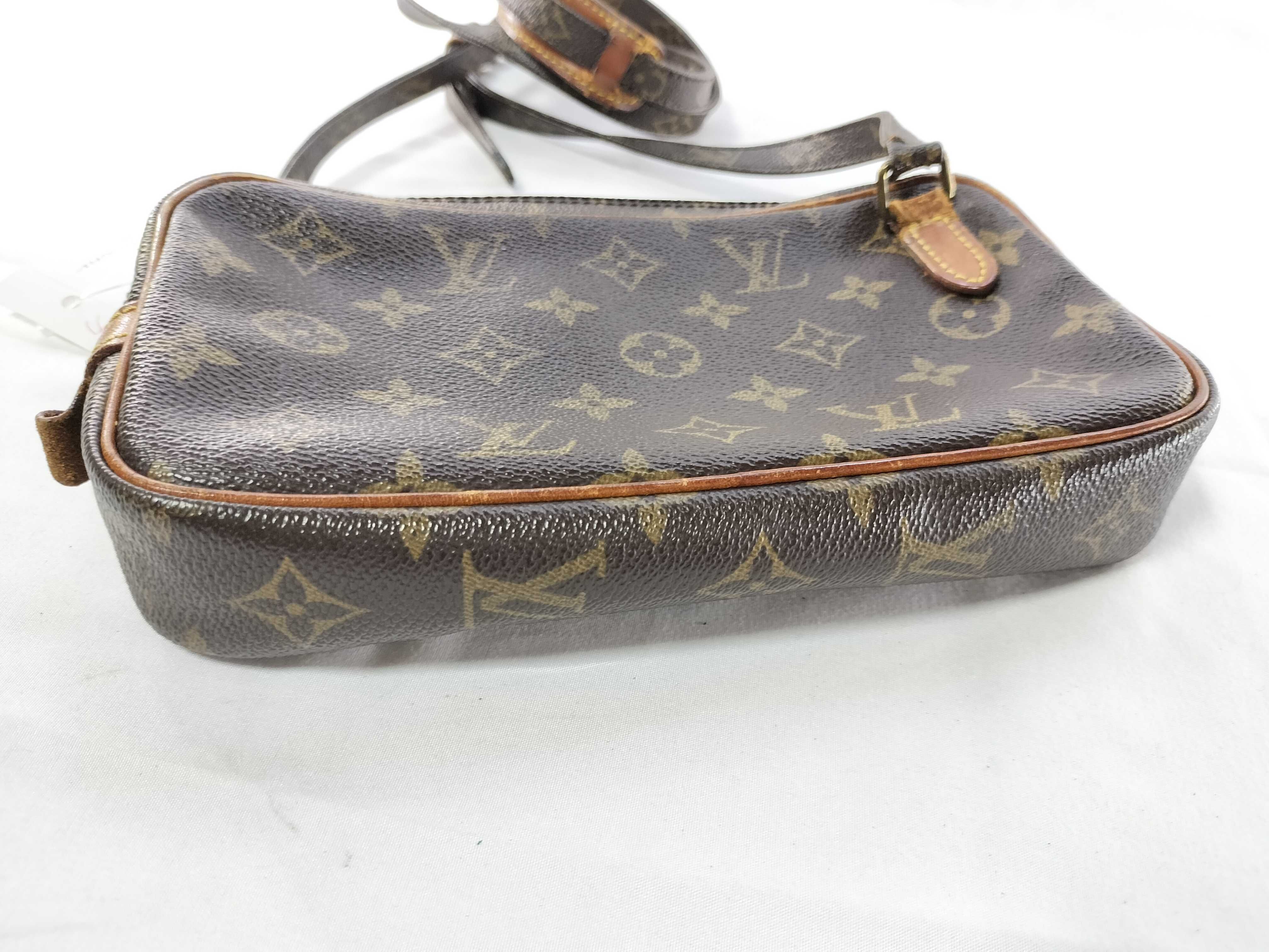 Monogram Pochette Marly Bandoulière 864TH Shoulder Bag — view 8