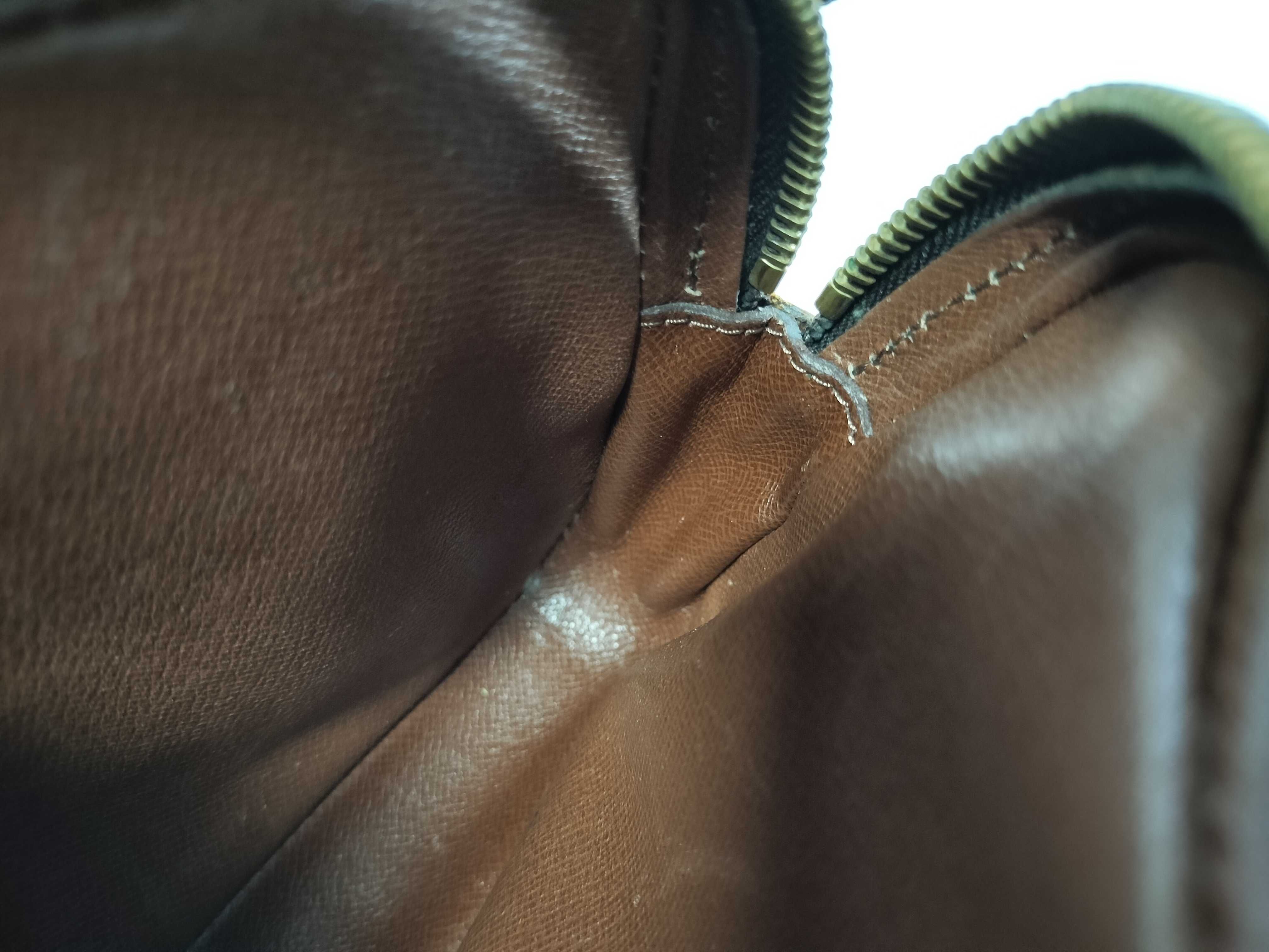 Monogram Pochette Marly Bandoulière 864TH Shoulder Bag — view 9