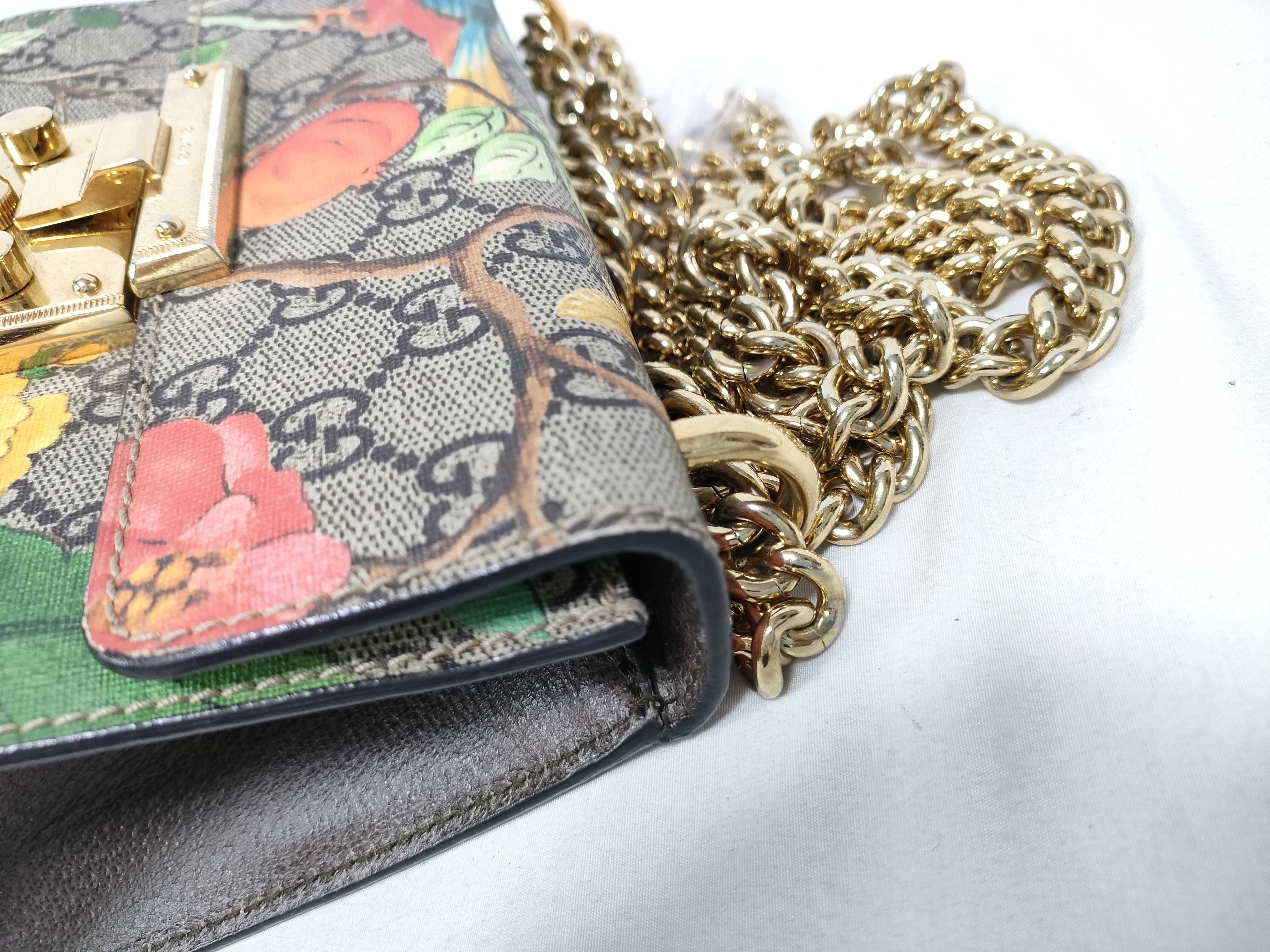 Padlock Chain Shoulder Bag GG Supreme Multi Shoulder Bag — view 9