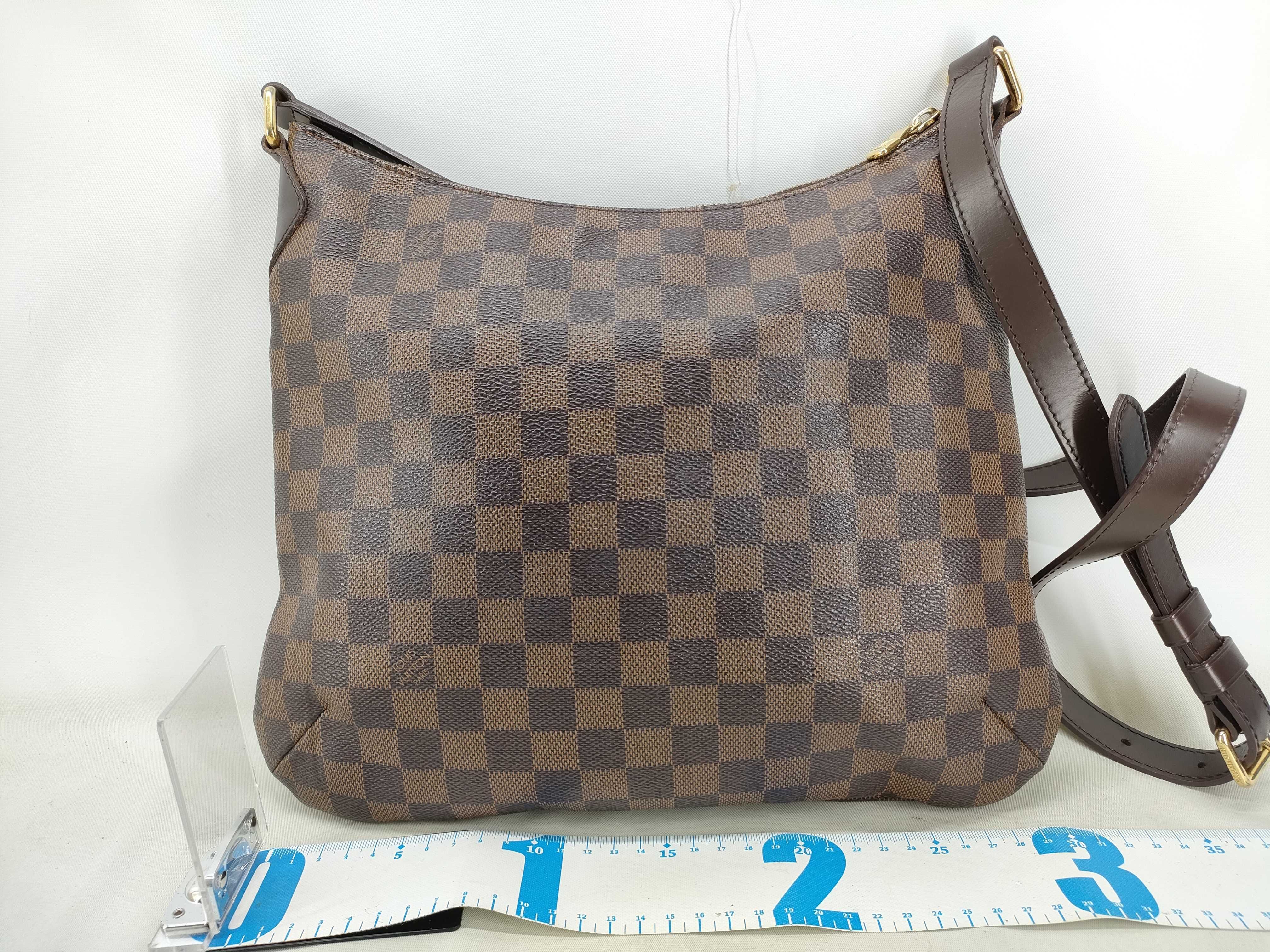Damier Bloomsbury Shoulder Bag (no fabric cracks) — view 2