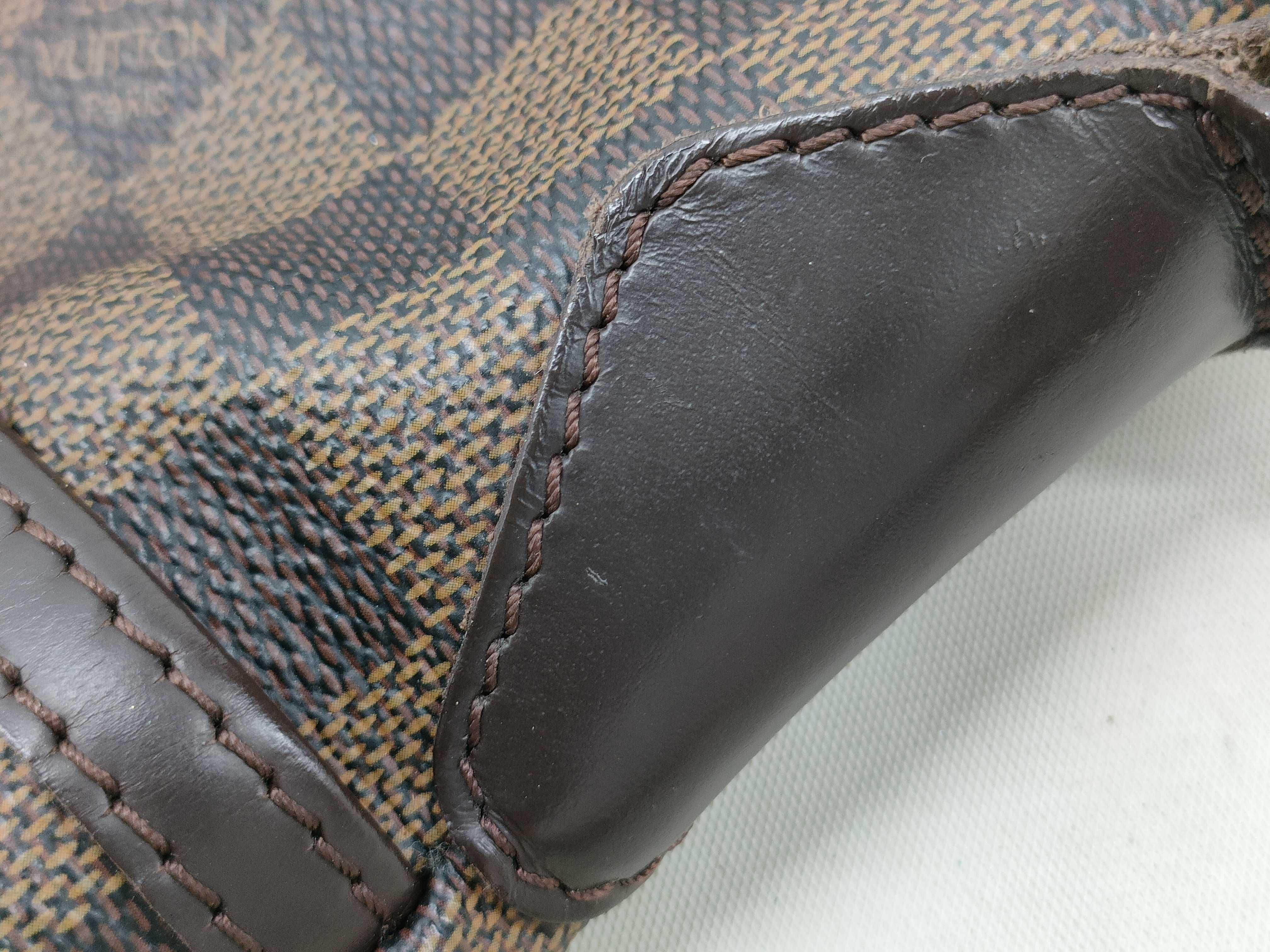 Damier Bloomsbury Shoulder Bag (no fabric cracks) — view 14