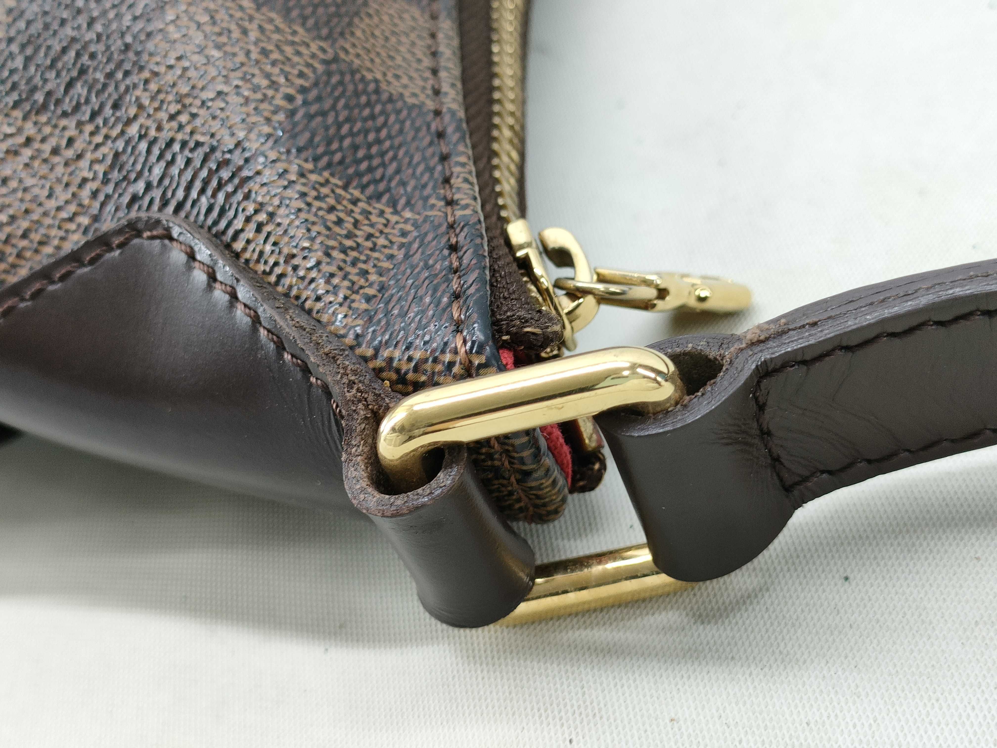 Damier Bloomsbury Shoulder Bag (no fabric cracks) — view 6