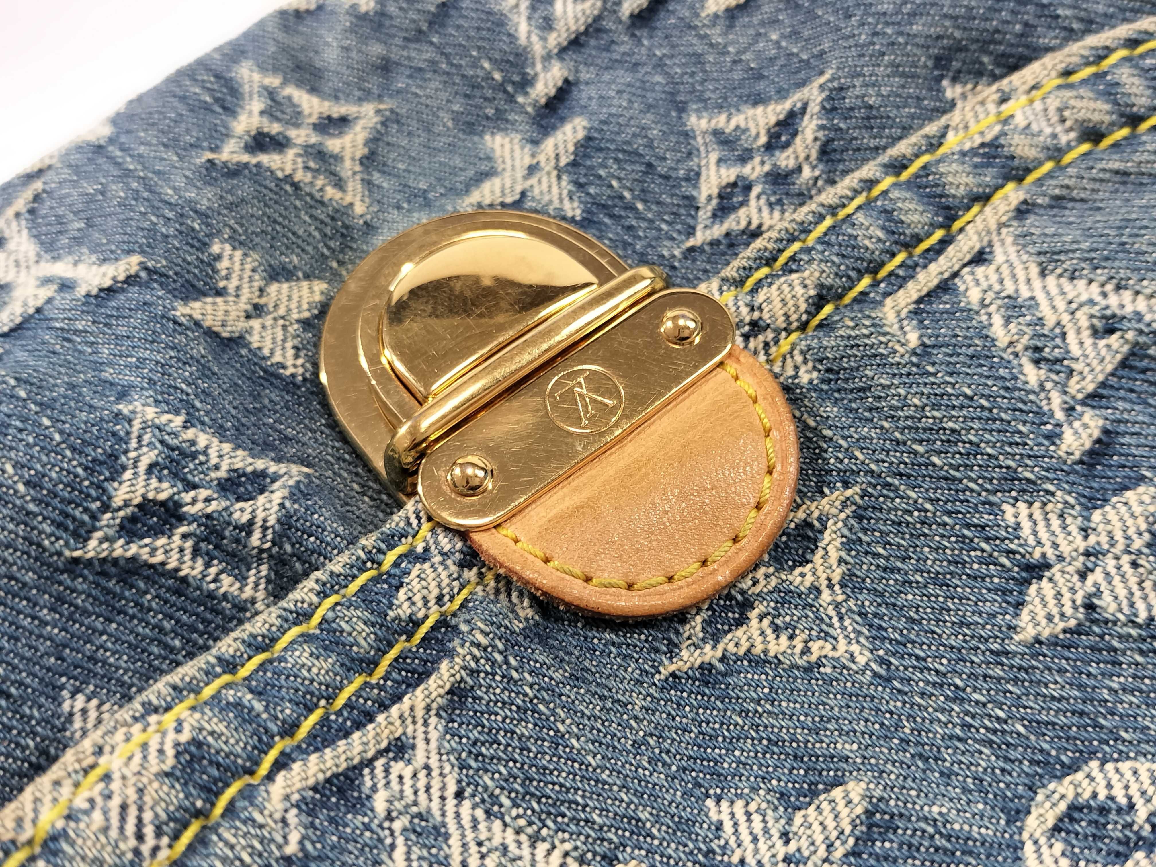 Monogram Denim Shoulder Bag Mini Pleaty M95050 Handbag — view 15