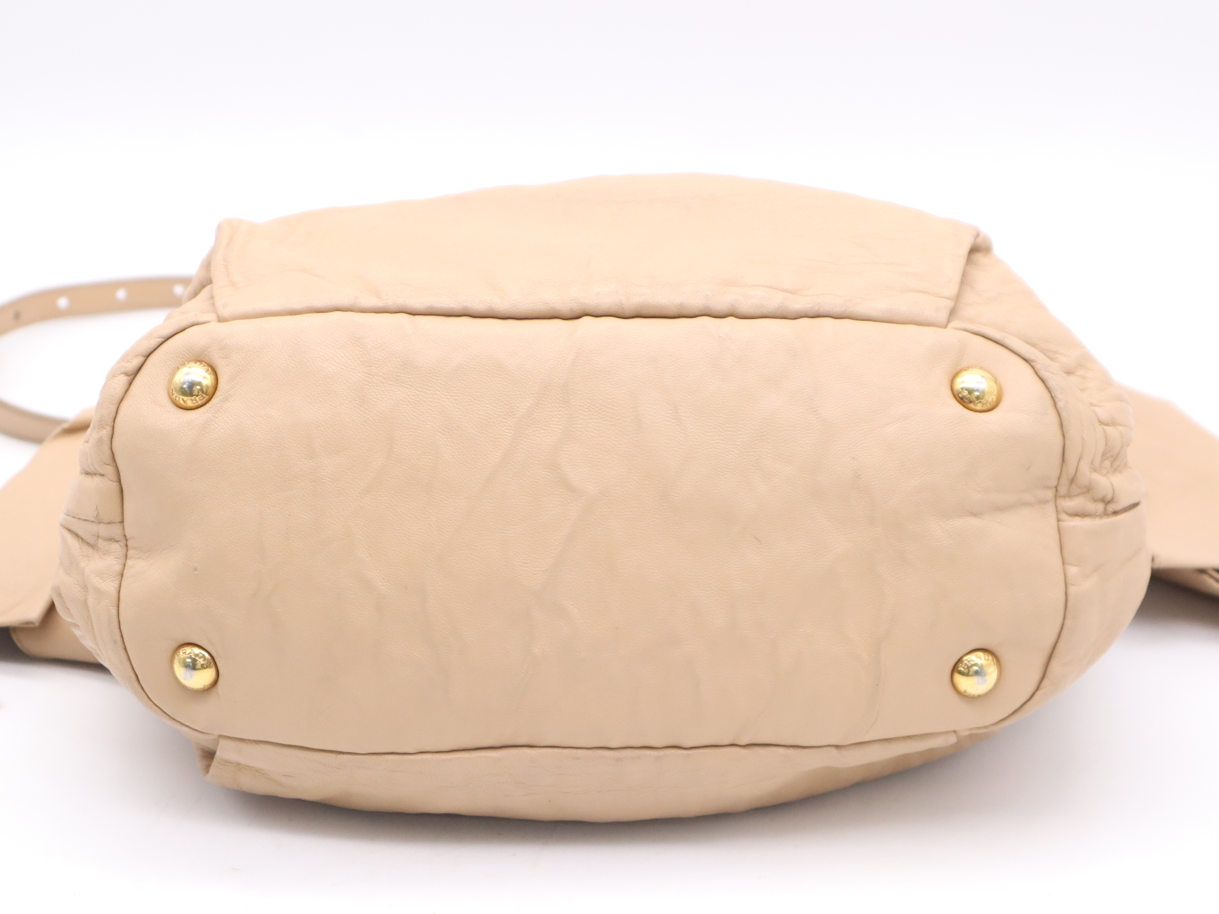 Leather Tote Bag, Beige, Gold Hardware, Shoulder Strap, Card Holder, Handbag — view 4
