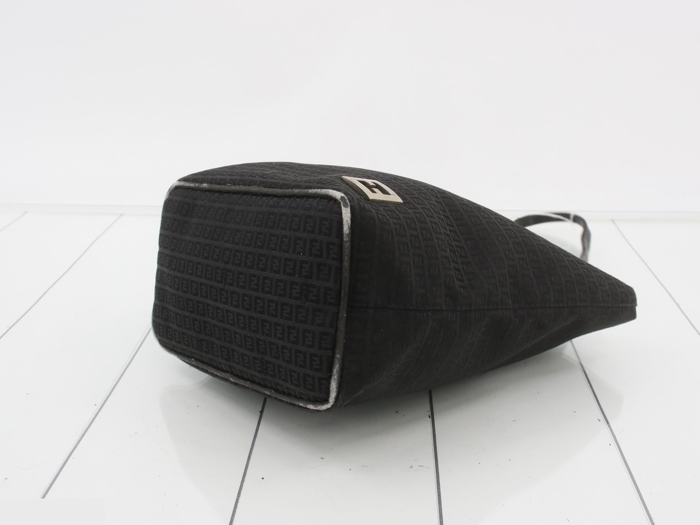 handbag — view 6