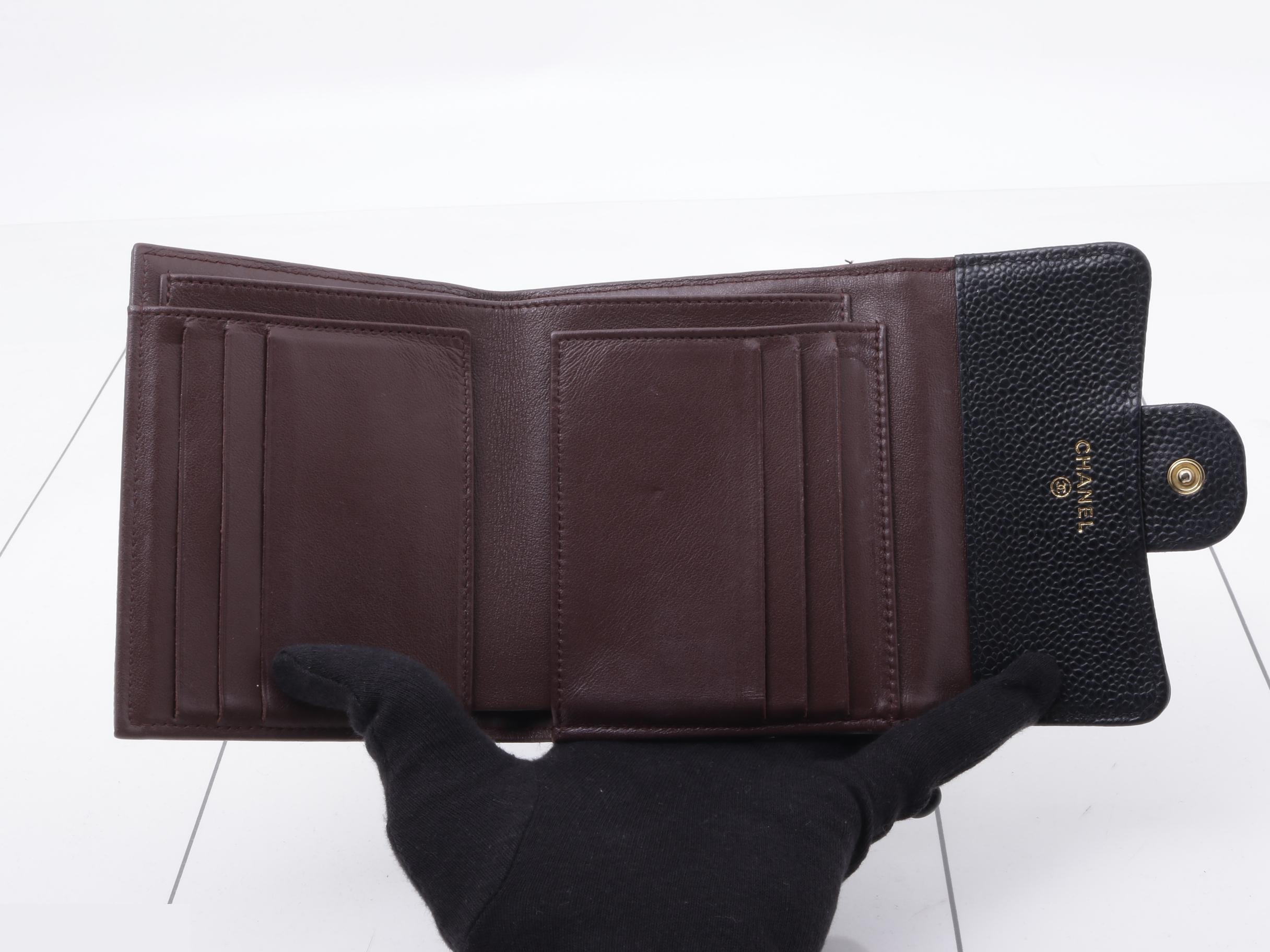 wallet, serial number 29 series — view 4