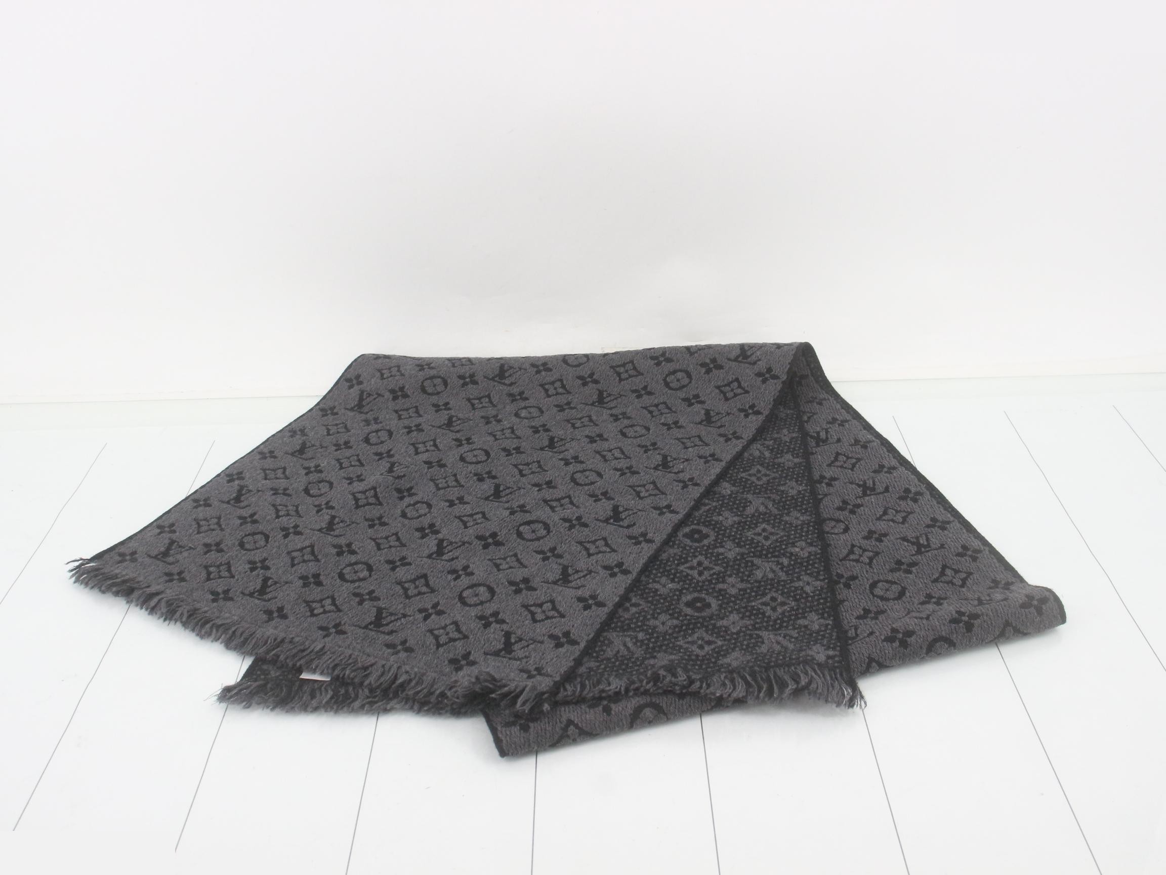 Monogram Classic Scarf, Wool, IS1129 — view 2