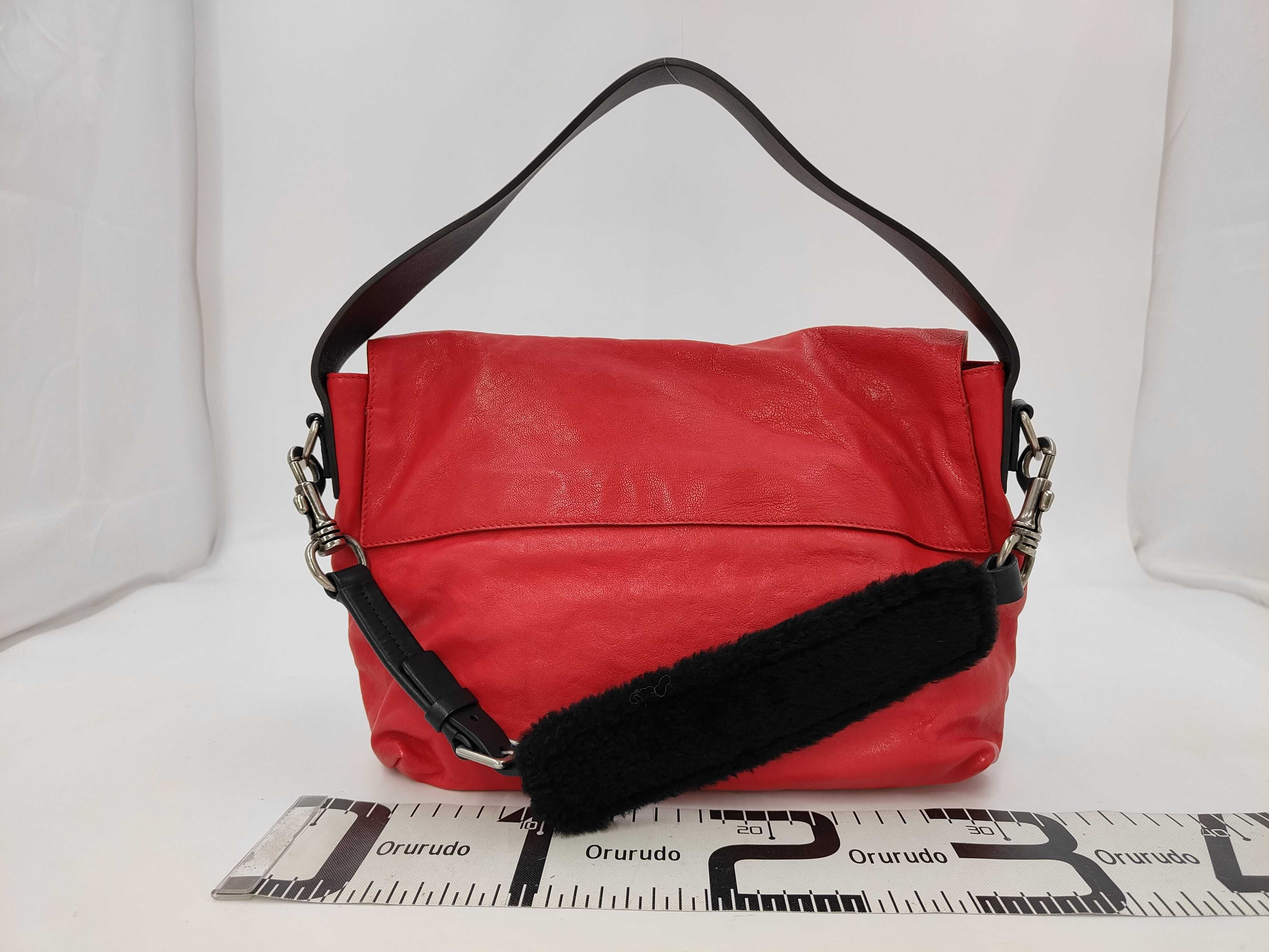 One Shoulder Bag Leather Red Storage Bag — view 2