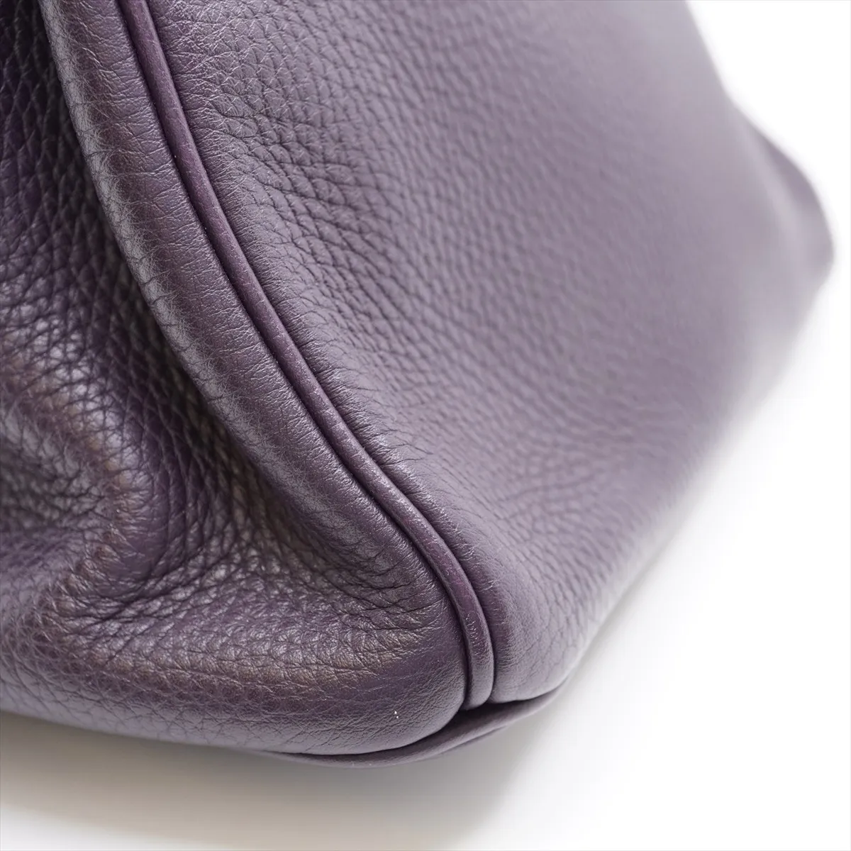 Birkin 30 Taurillon Clemence Handbag, Raisin, Gold Hardware, X: 2016, Dust bag included. — view 14