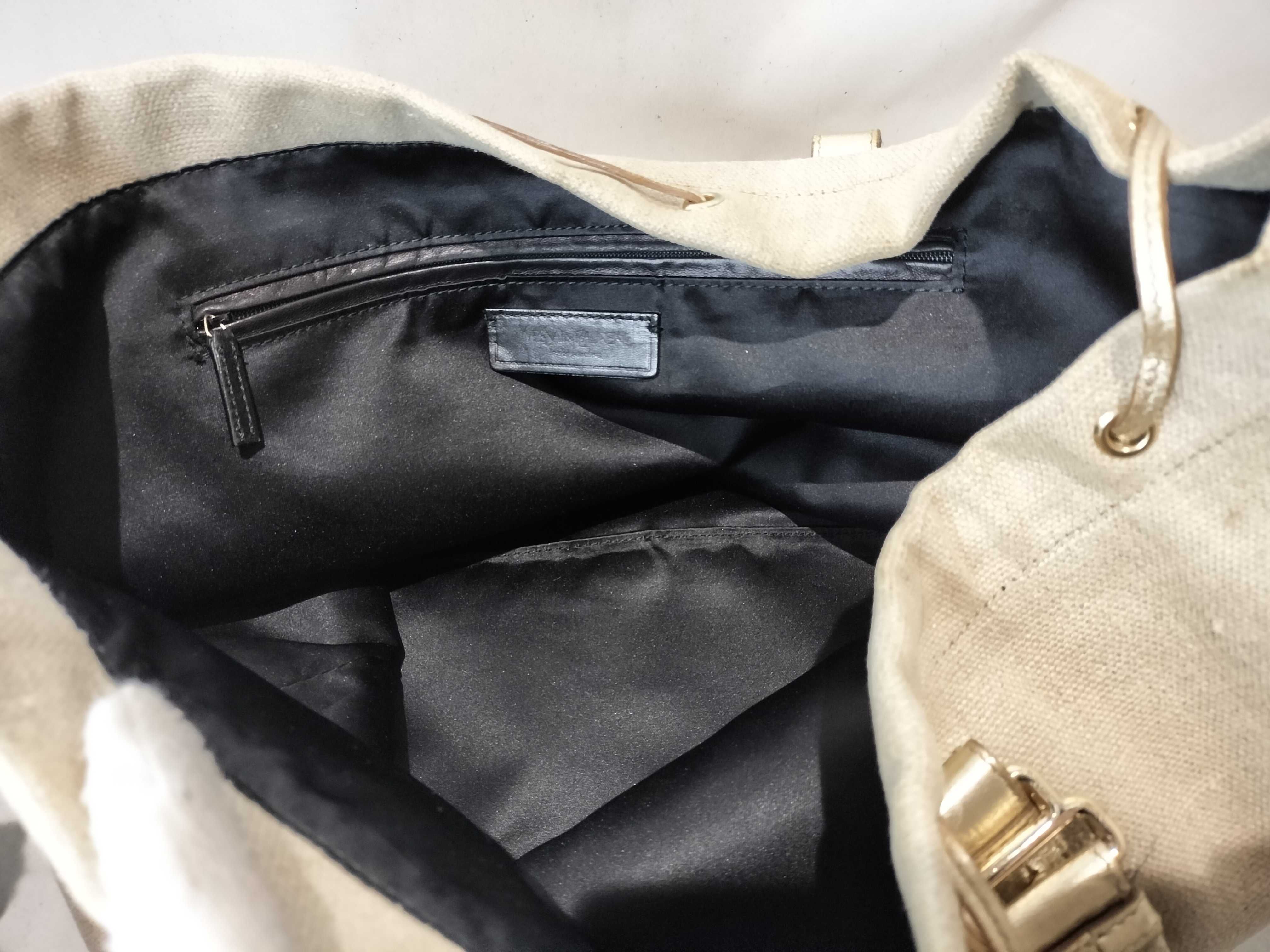 Canvas Logo Tote Handbag — view 9