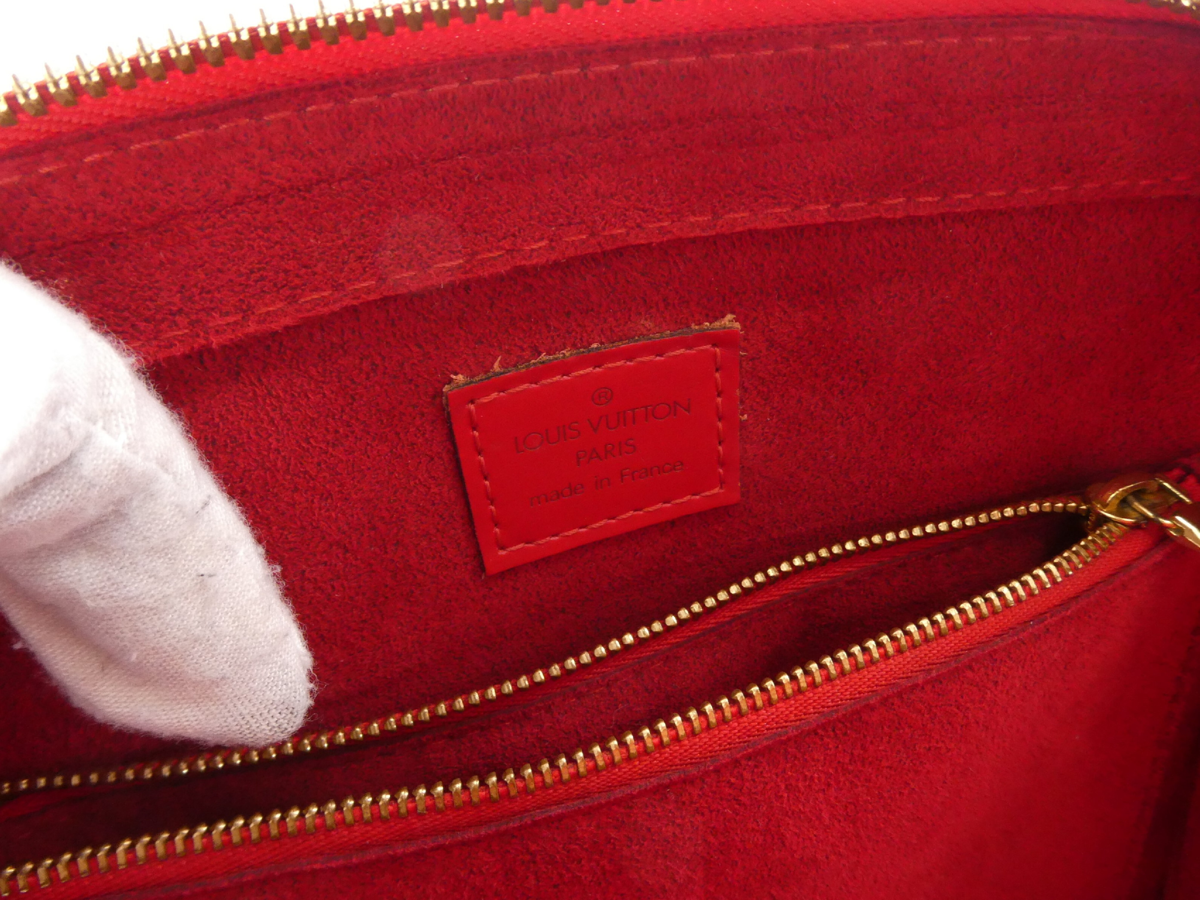 Epi Pont Neuf Handbag — view 8