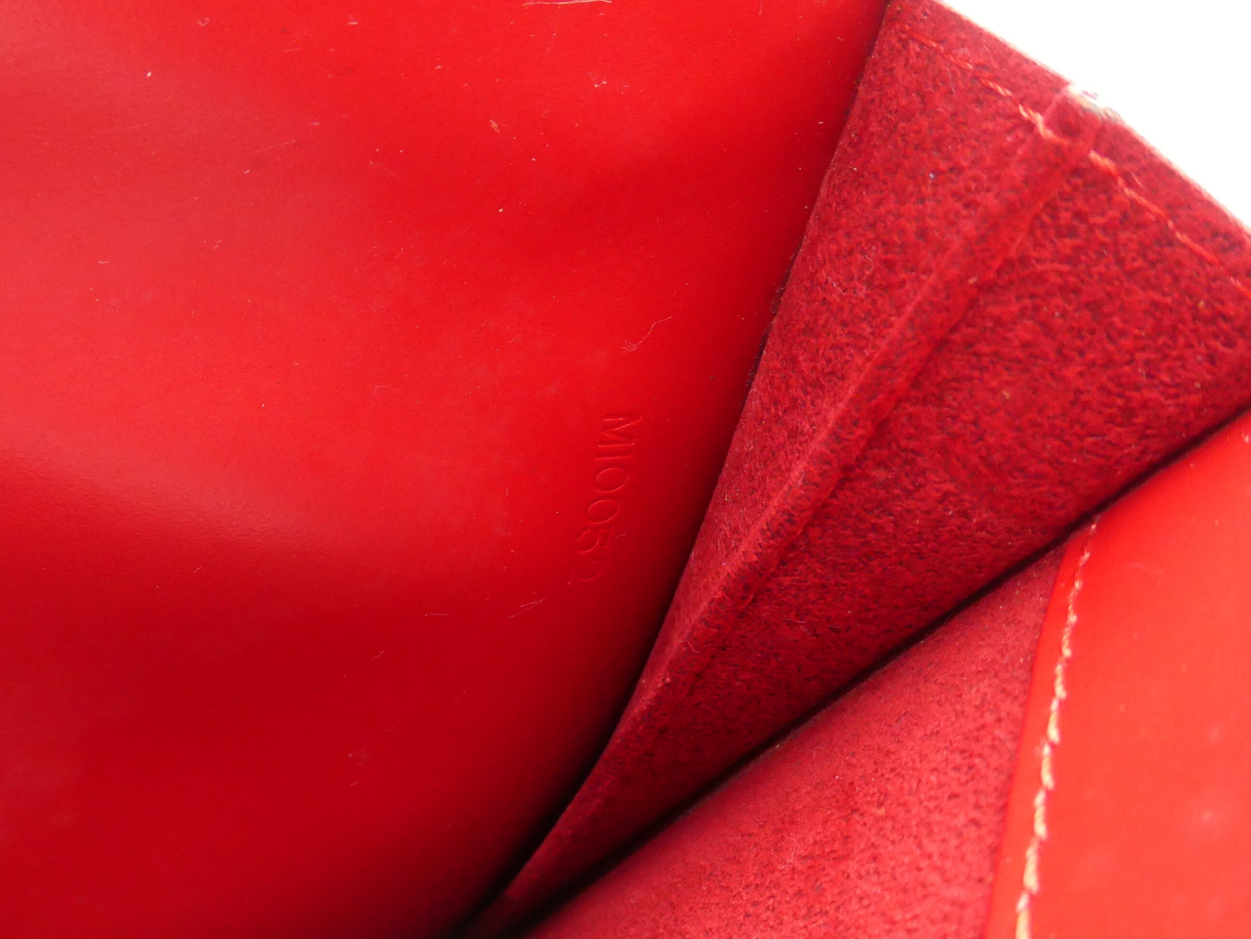 Epi Pont Neuf Handbag — view 9