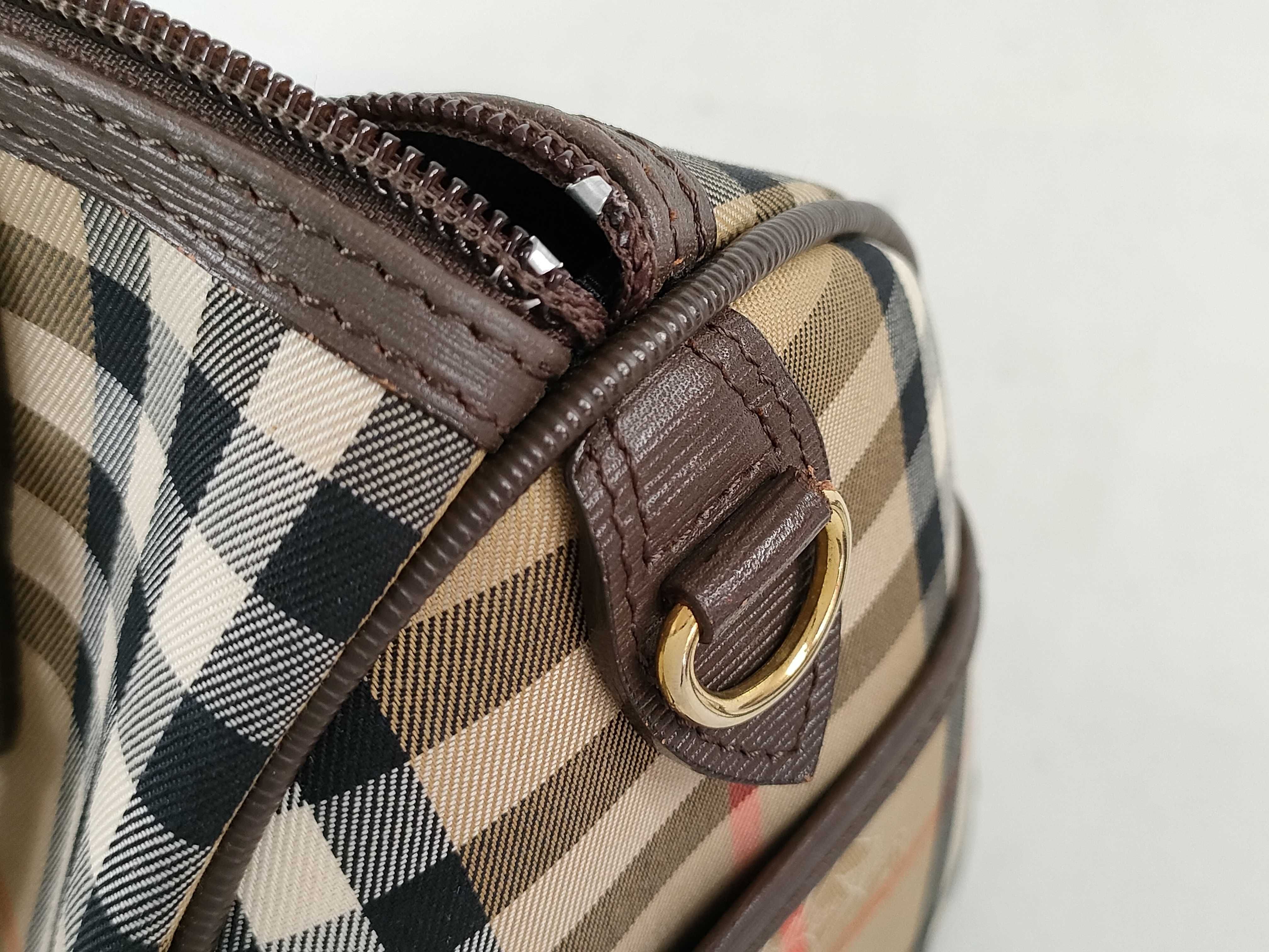 Burberrys / 2-way bag / Canvas handbag — view 15