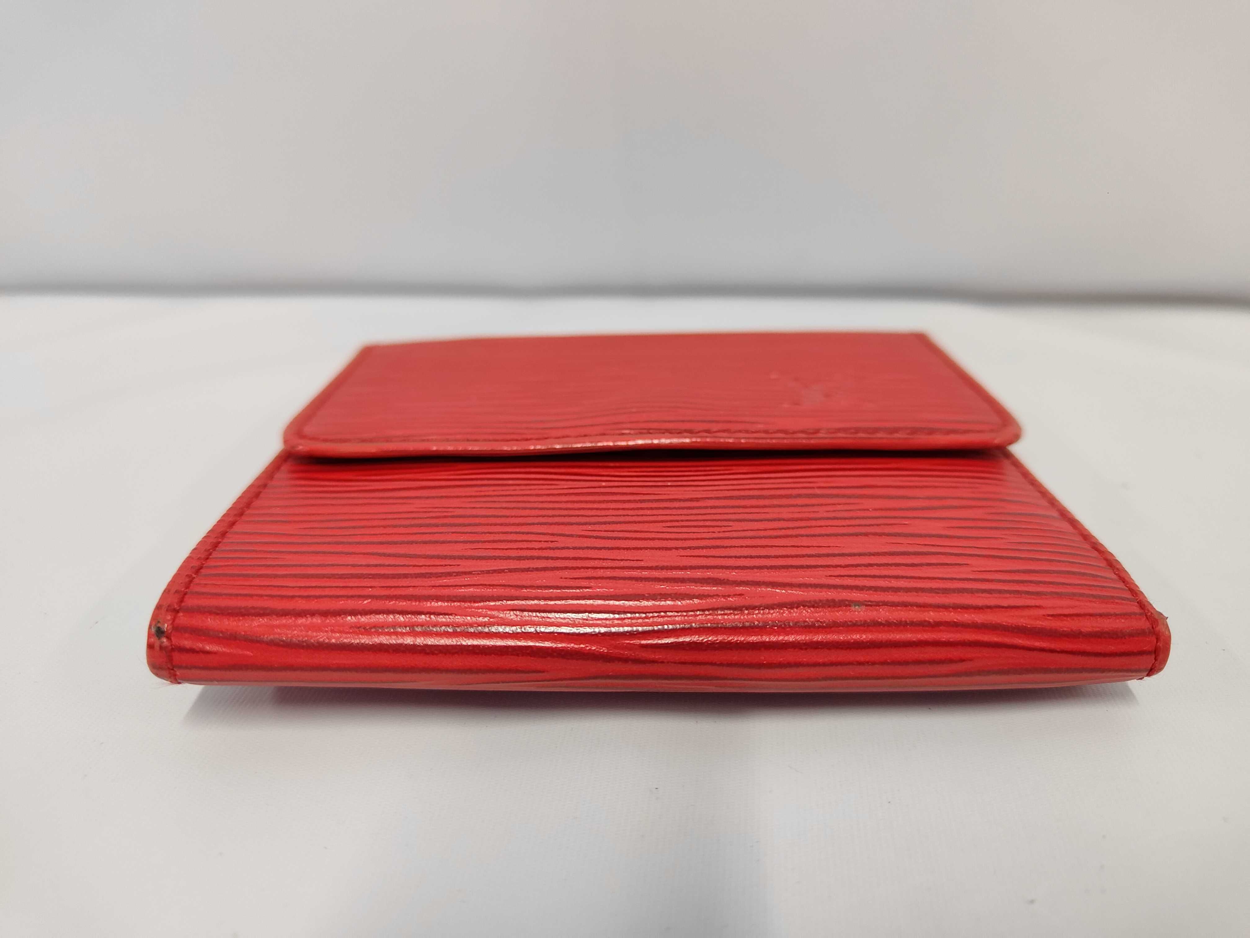 Epi leather / Model number unknown / Serial number unknown / Folding wallet / Leather wallet — view 4