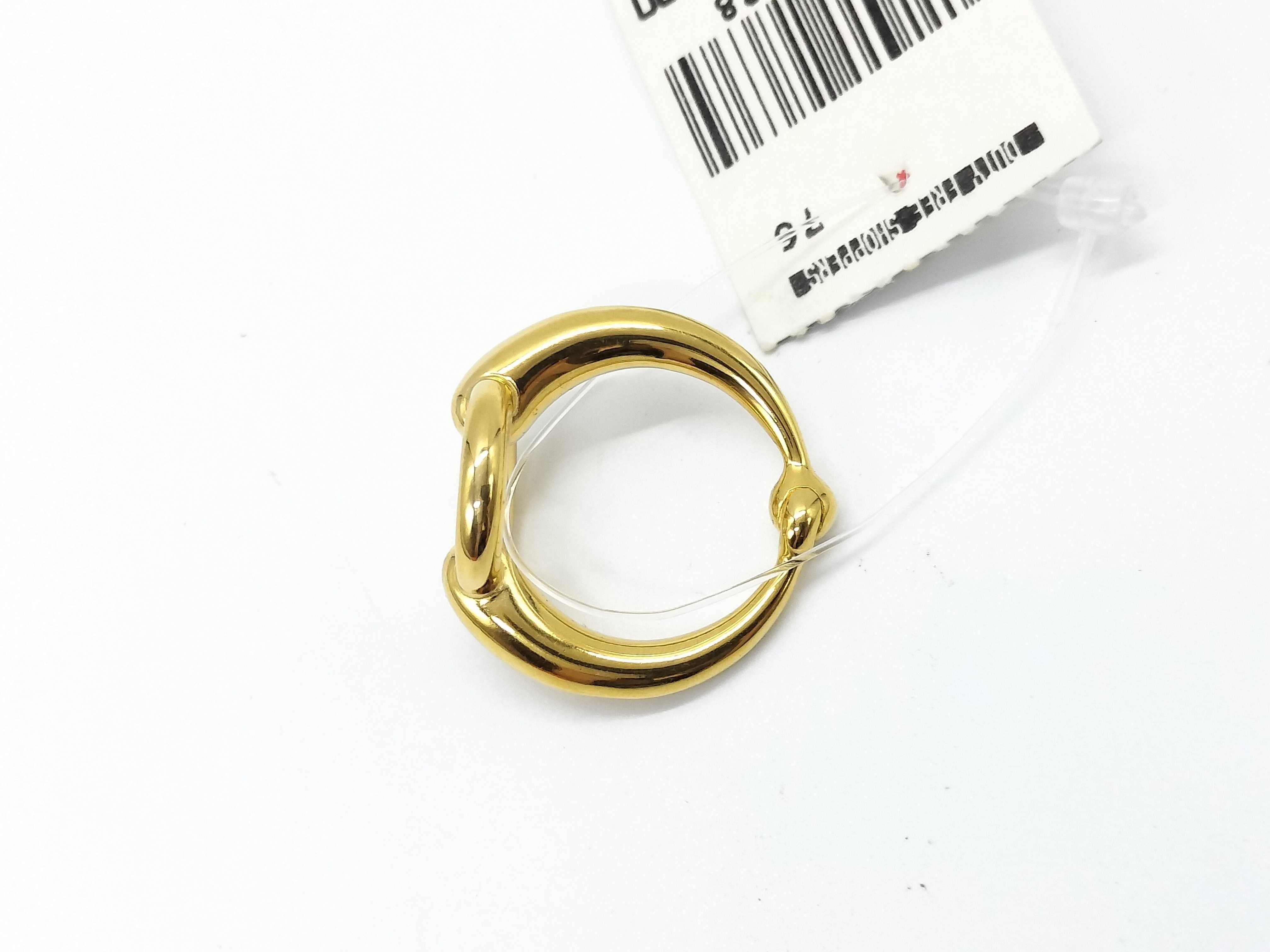 scarf ring and other accessories — view 4