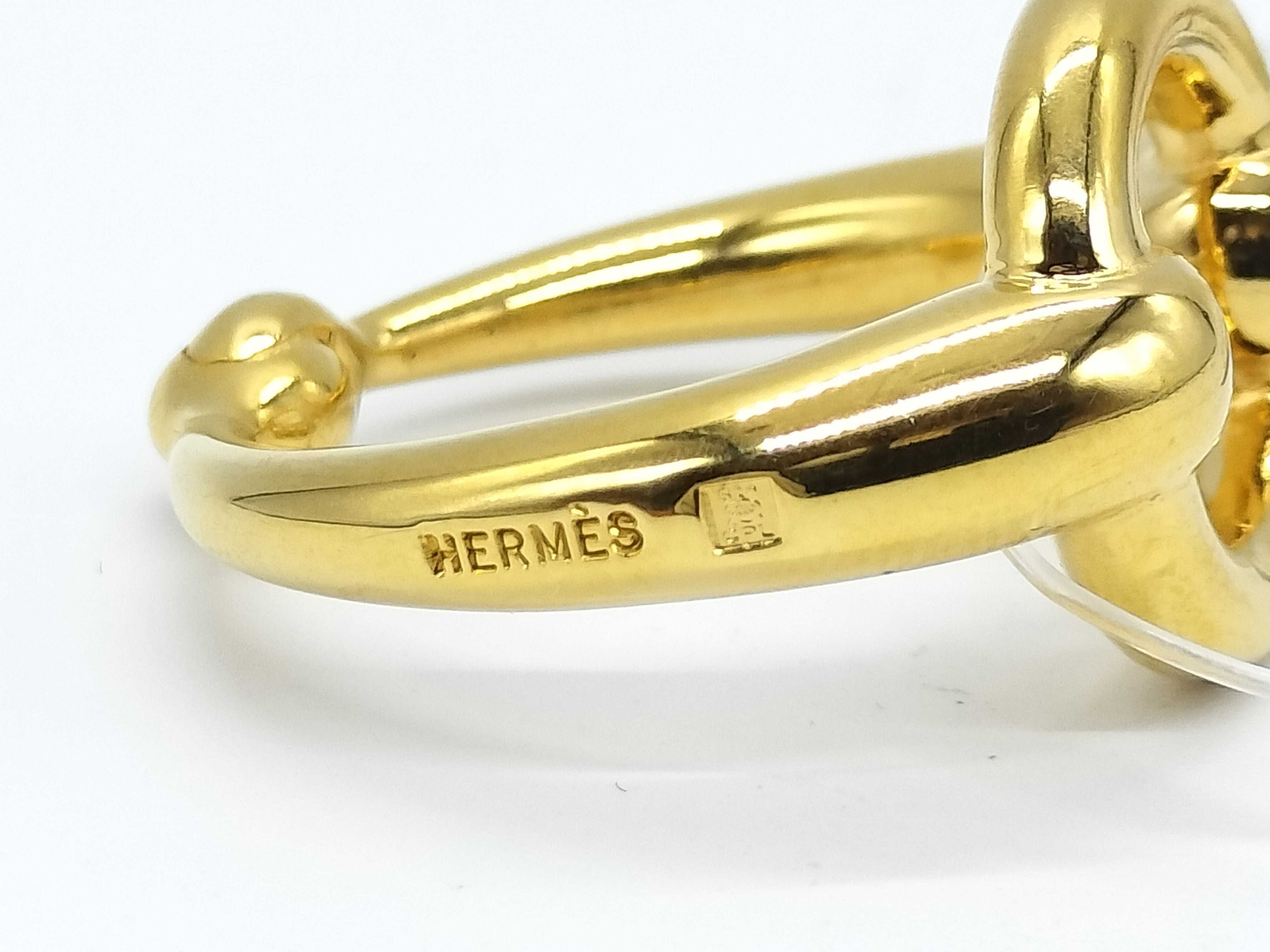 scarf ring and other accessories — view 5