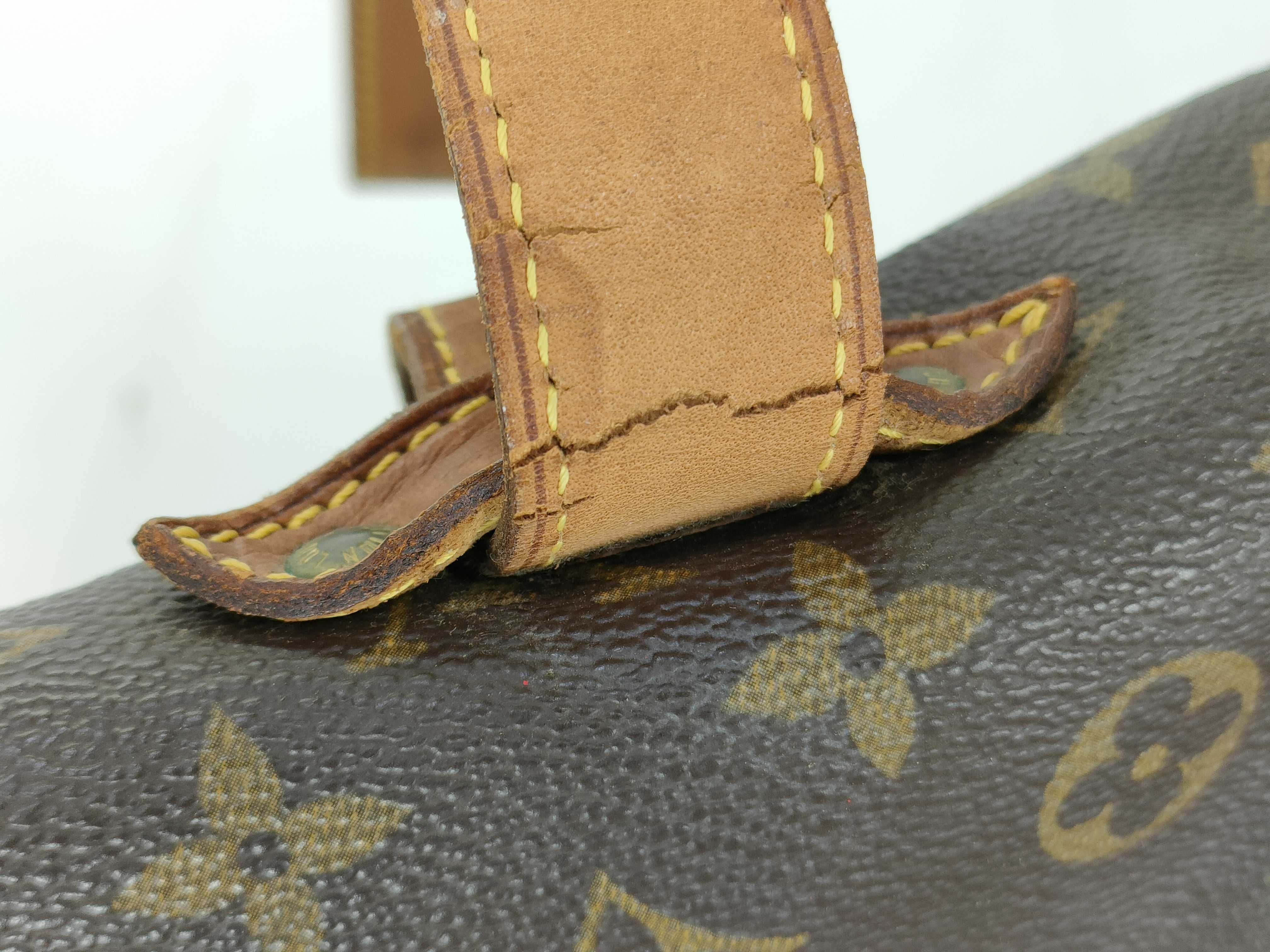 Monogram FH0920 Louis Vuitton Shoulder Bag — view 15