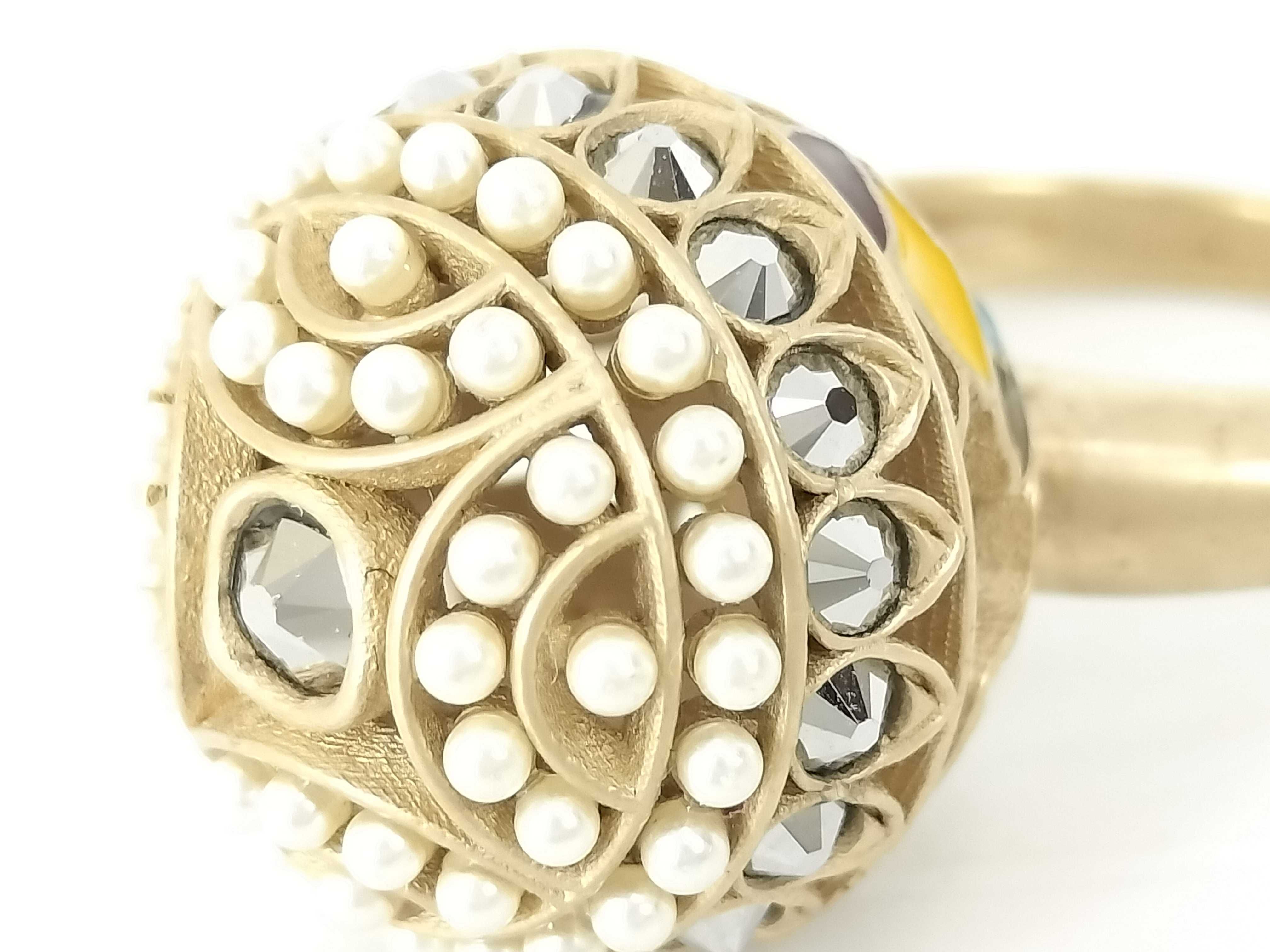 Tribal Pearl Rhinestone Ring, Size S — view 10