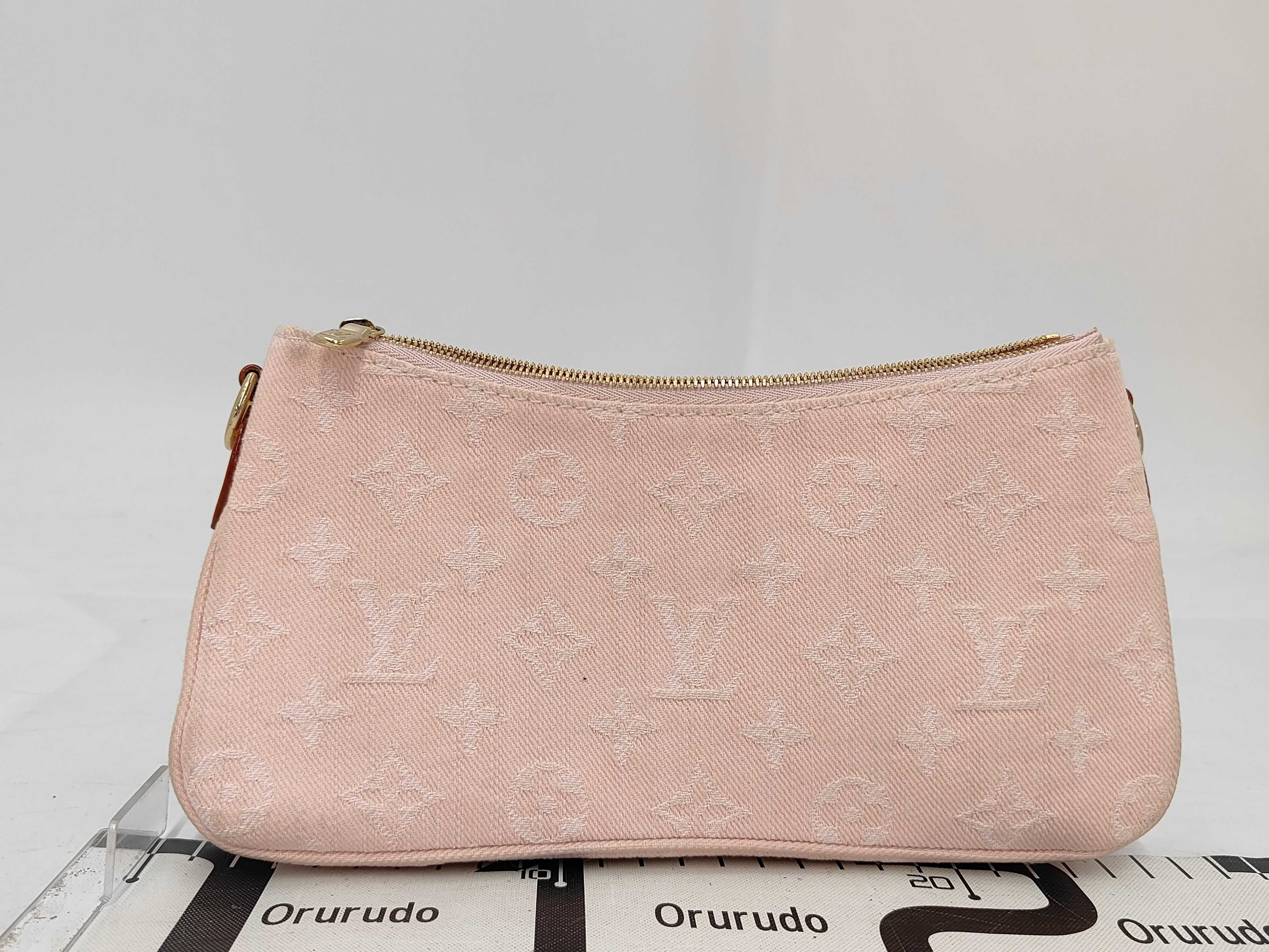 M14159 Pochette Rive Shoulder Bag — view 2