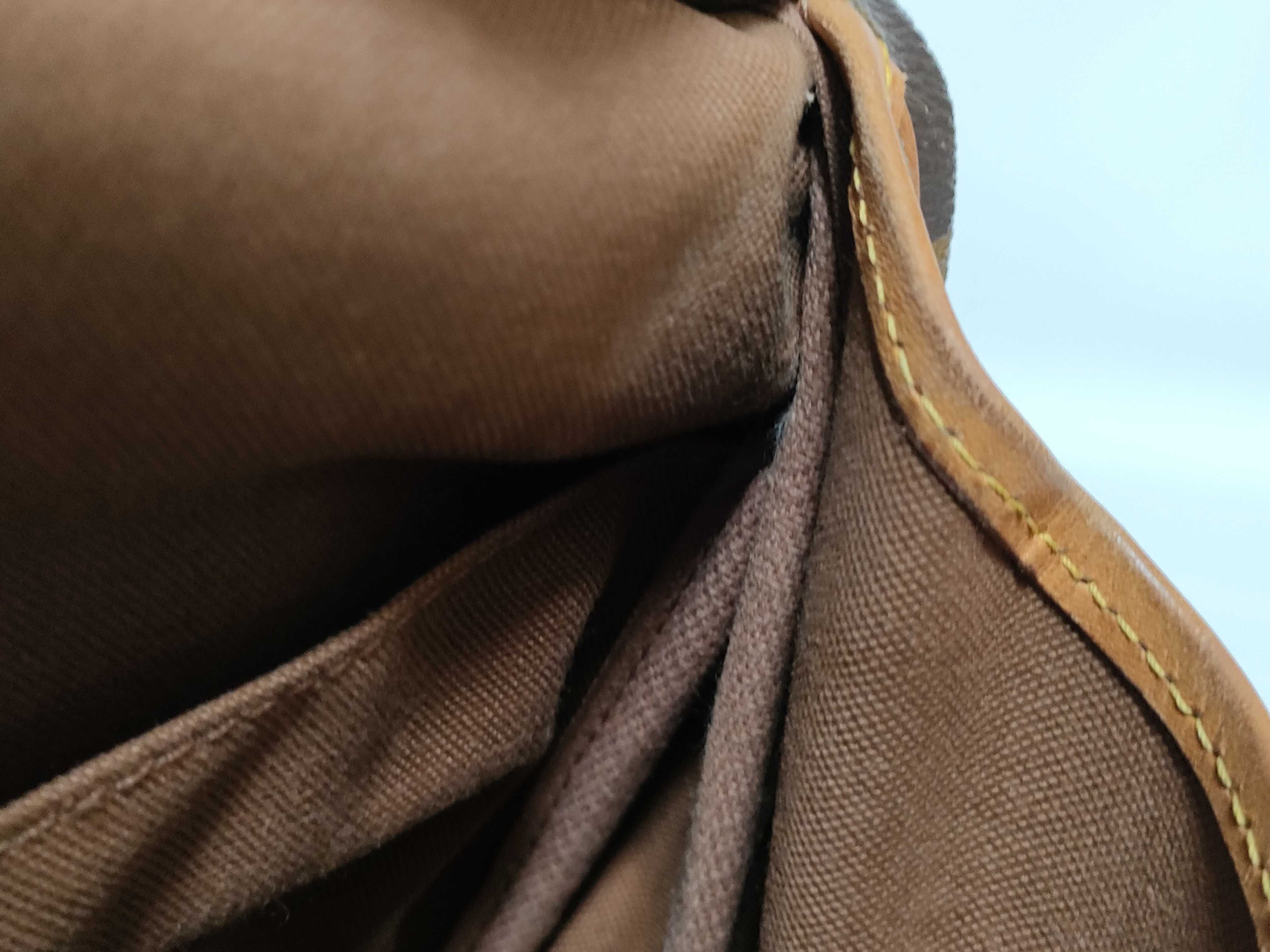 Monogram LOUIS_VUITTON M42256 Saumur 30 VI1921 Shoulder Bag — view 8