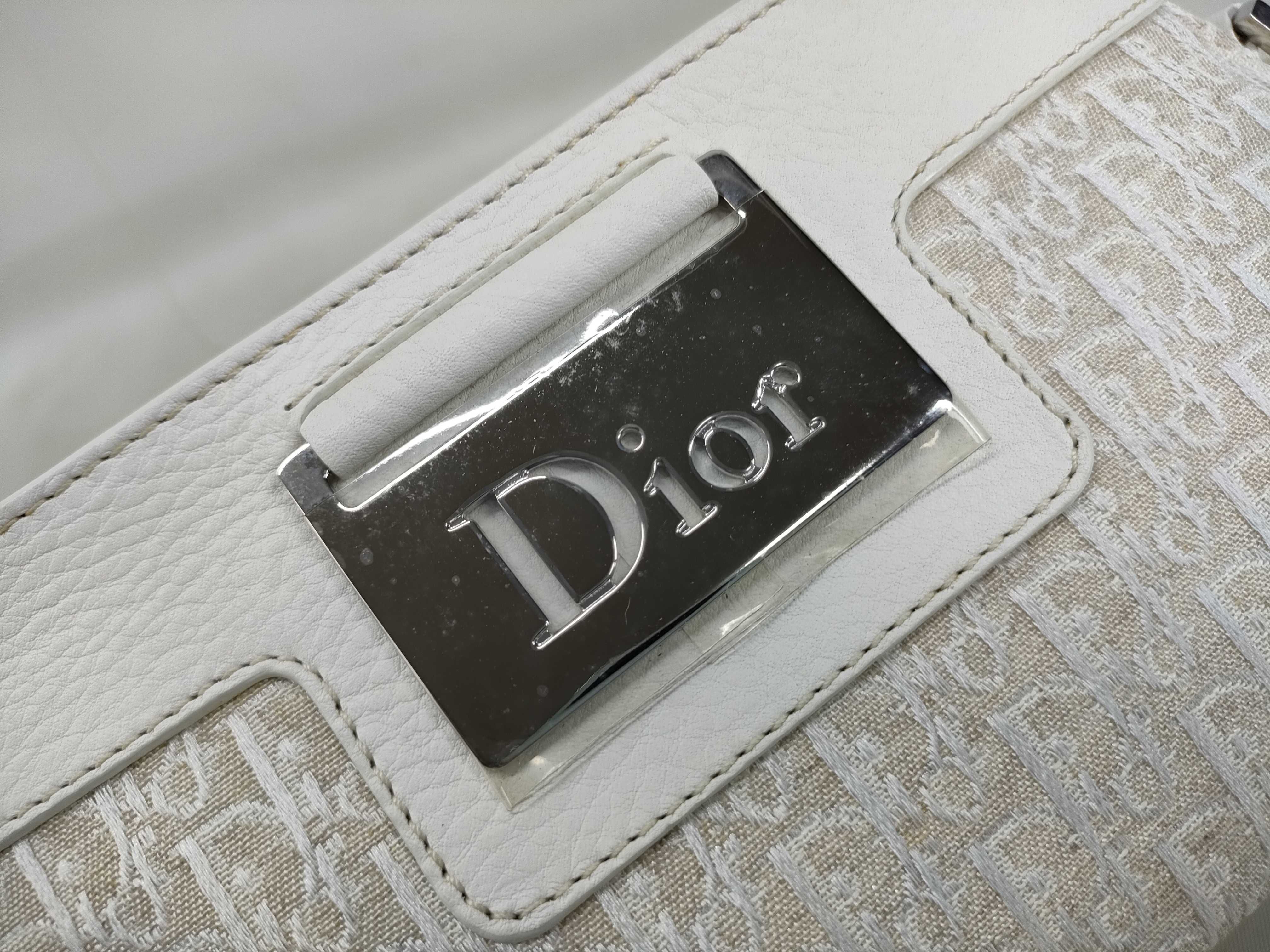 Trotter Street Chic Canvas x Leather Handbag White Handbag — view 15