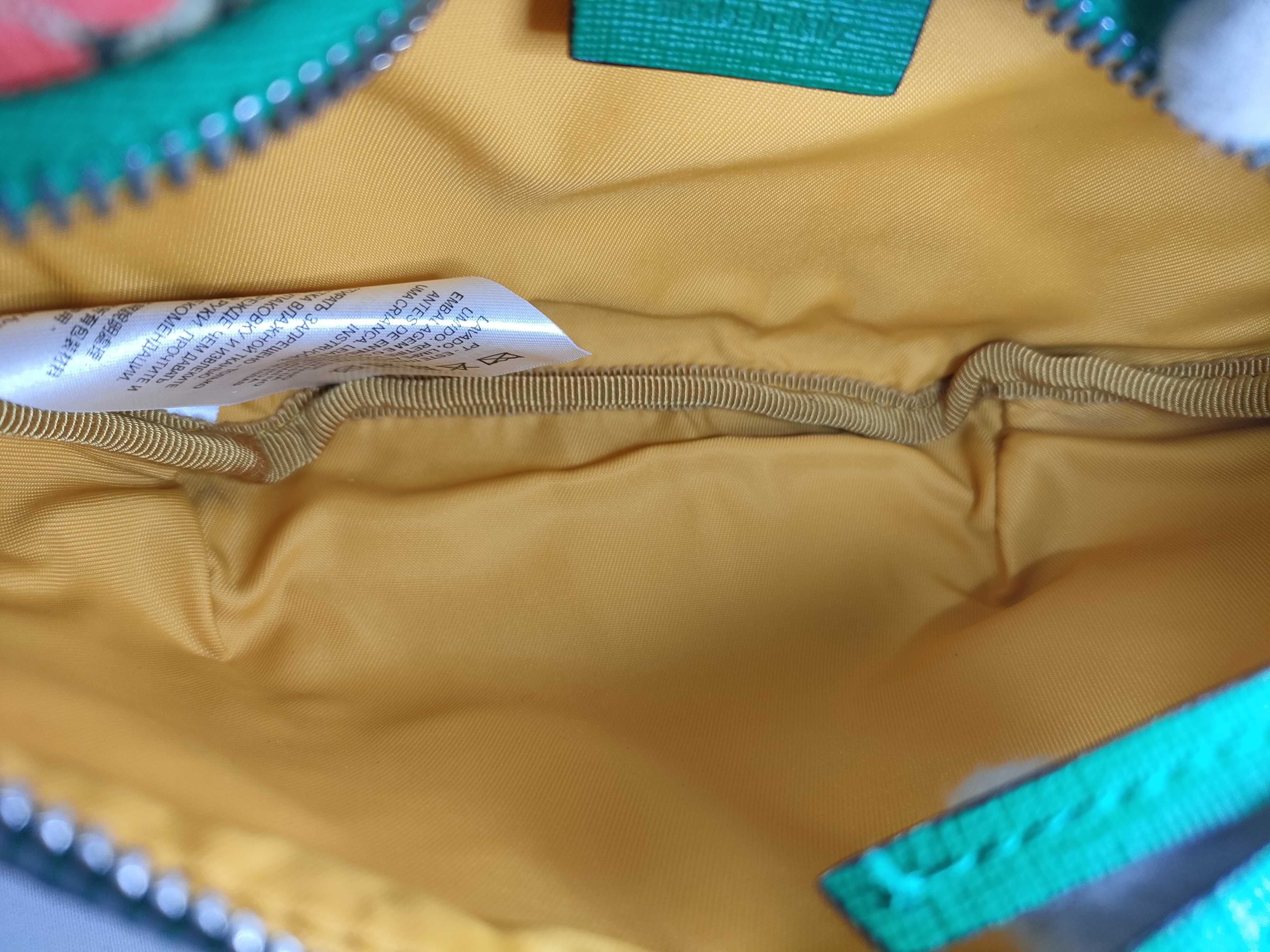 GG Supreme body bag, Children's GG waist bag — view 9