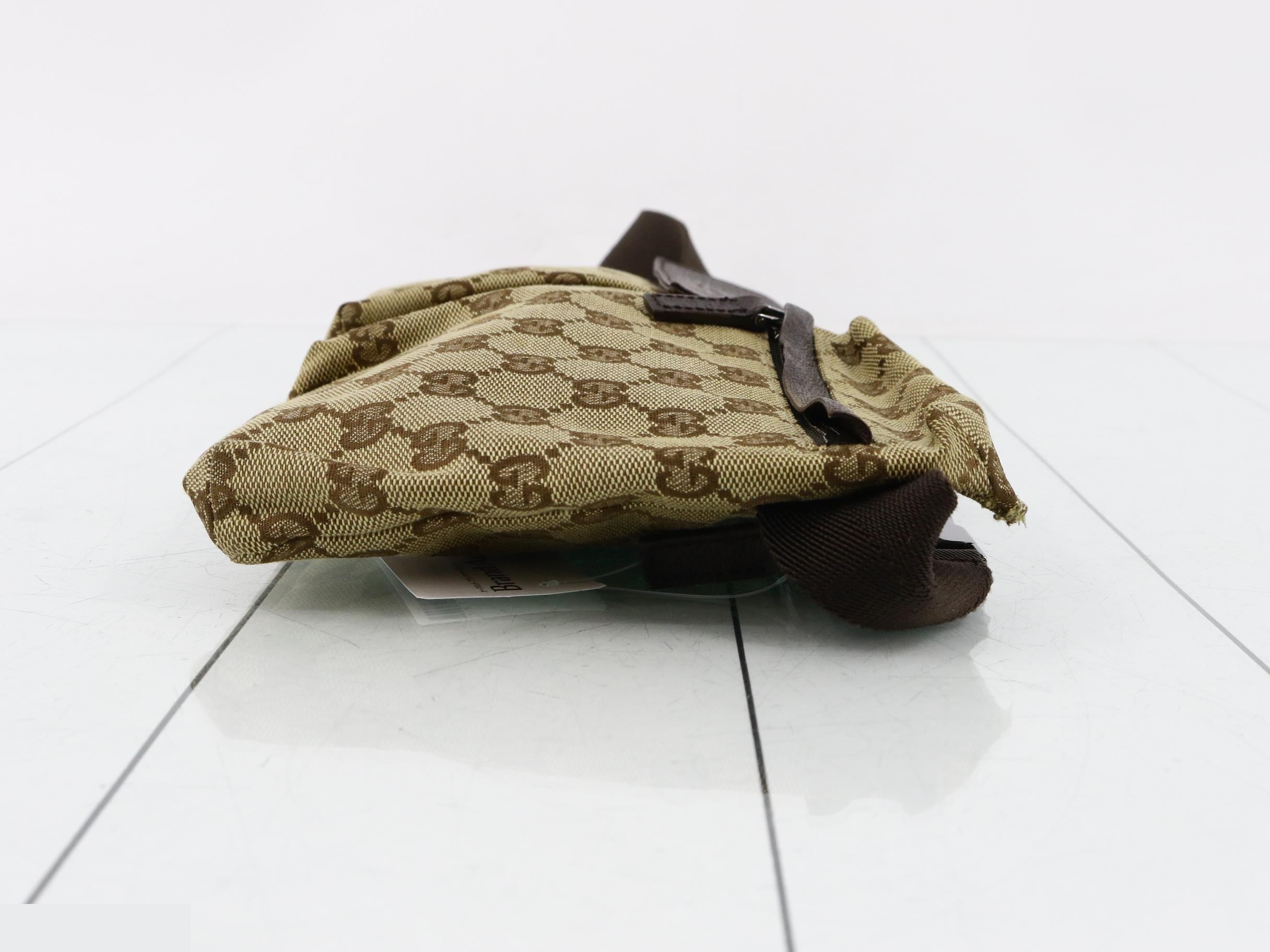 GG Canvas Waist Bag — view 3