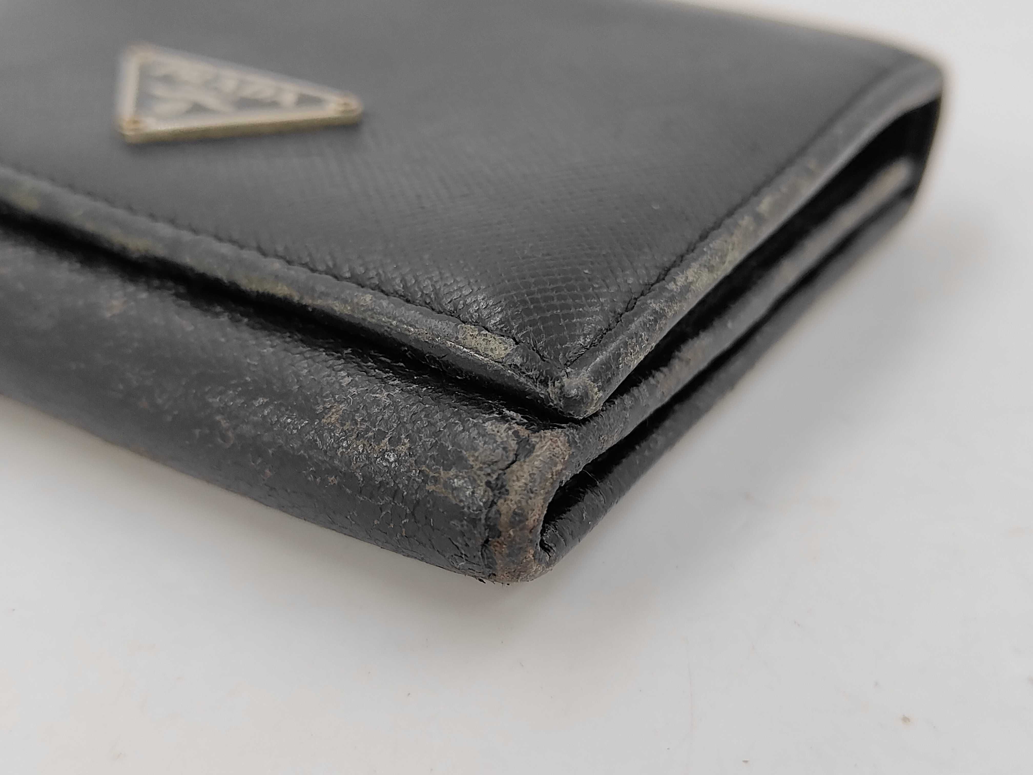 wallet — view 3