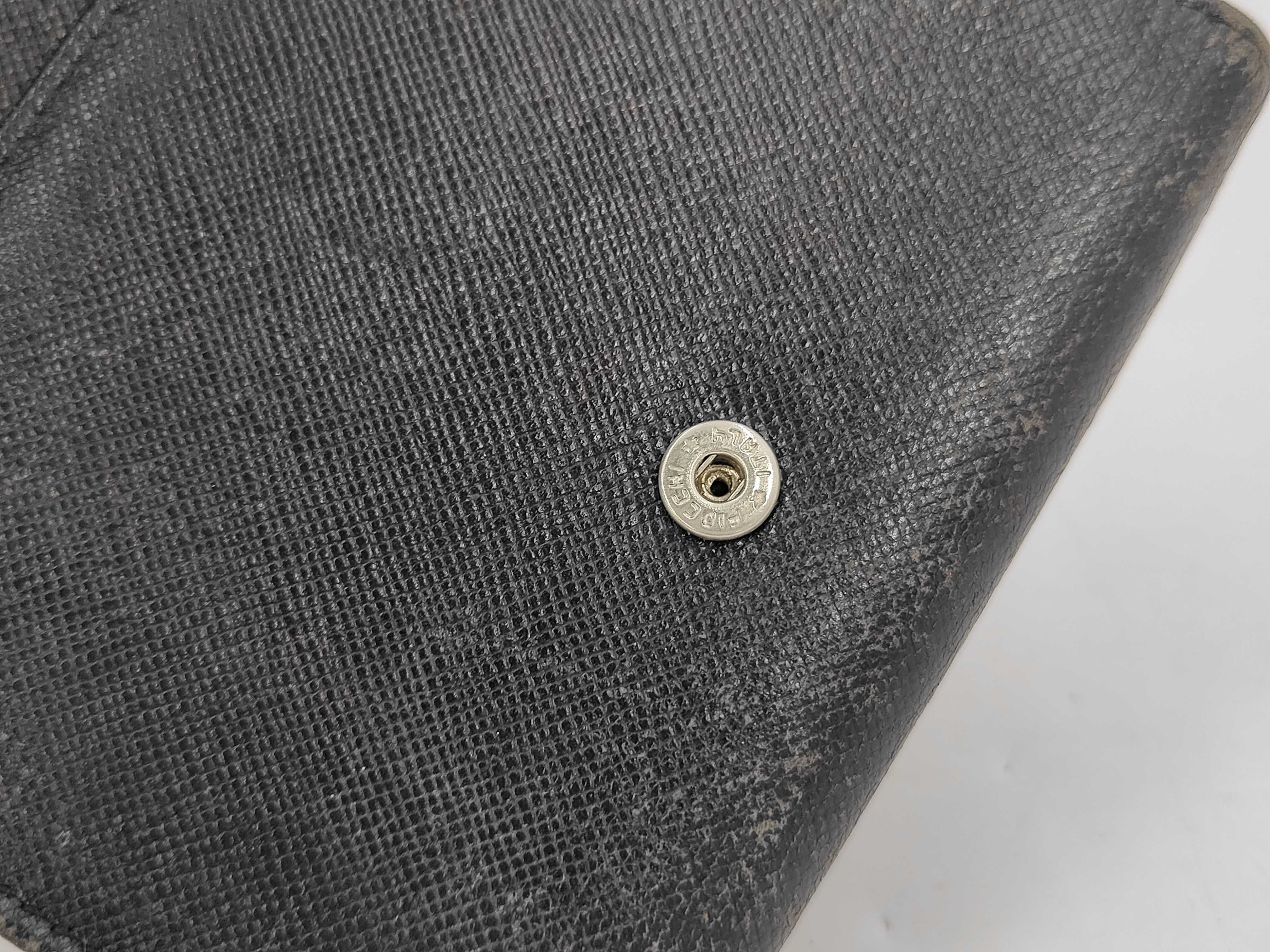 wallet — view 4