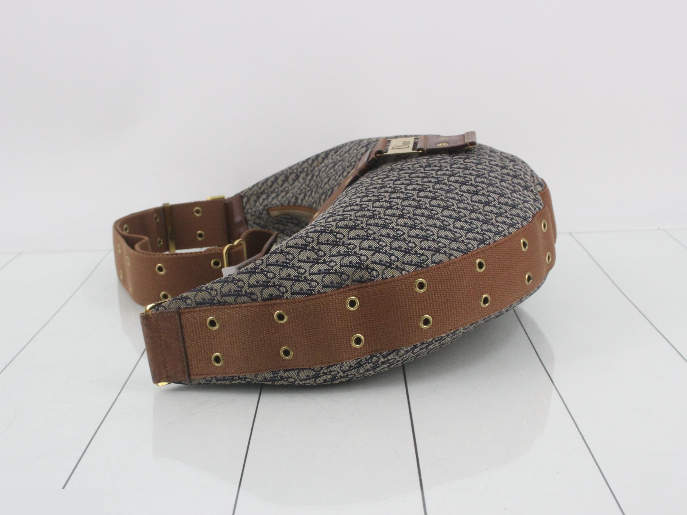 Trotter (bag) - Shoulder bag — view 4