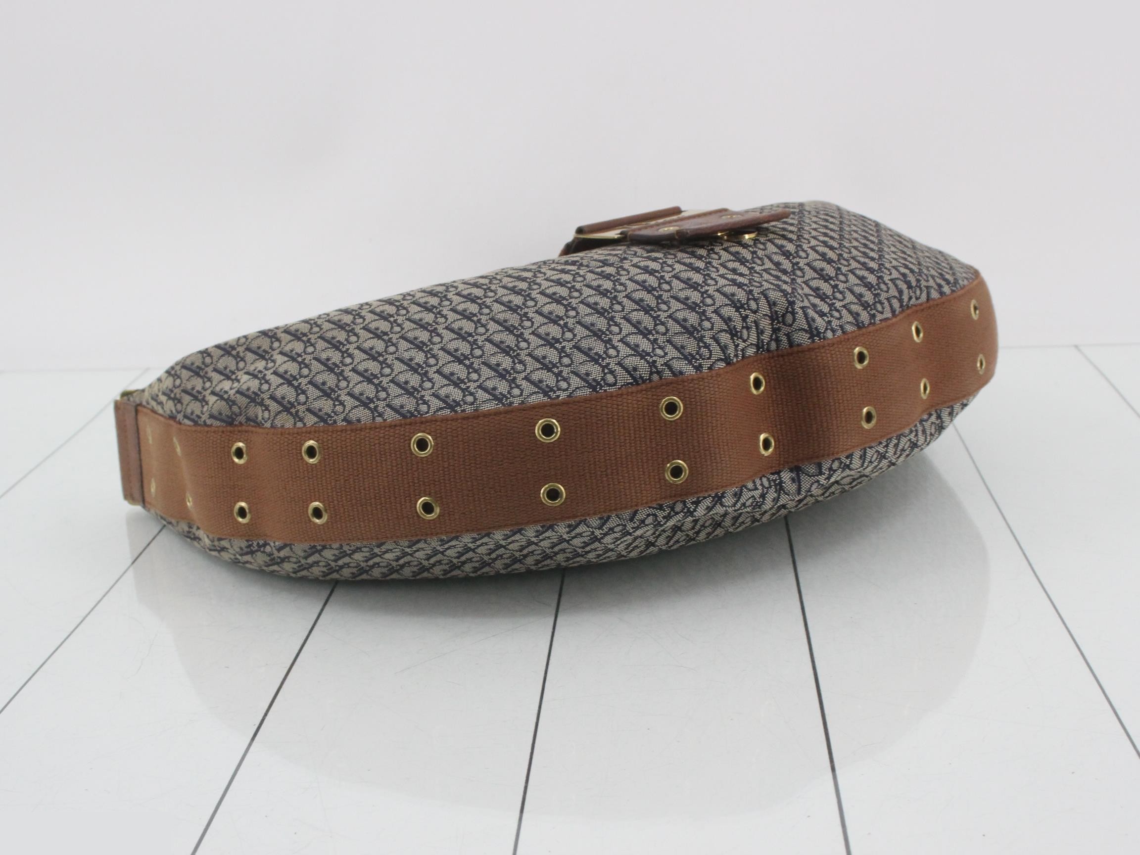 Trotter (bag) - Shoulder bag — view 5