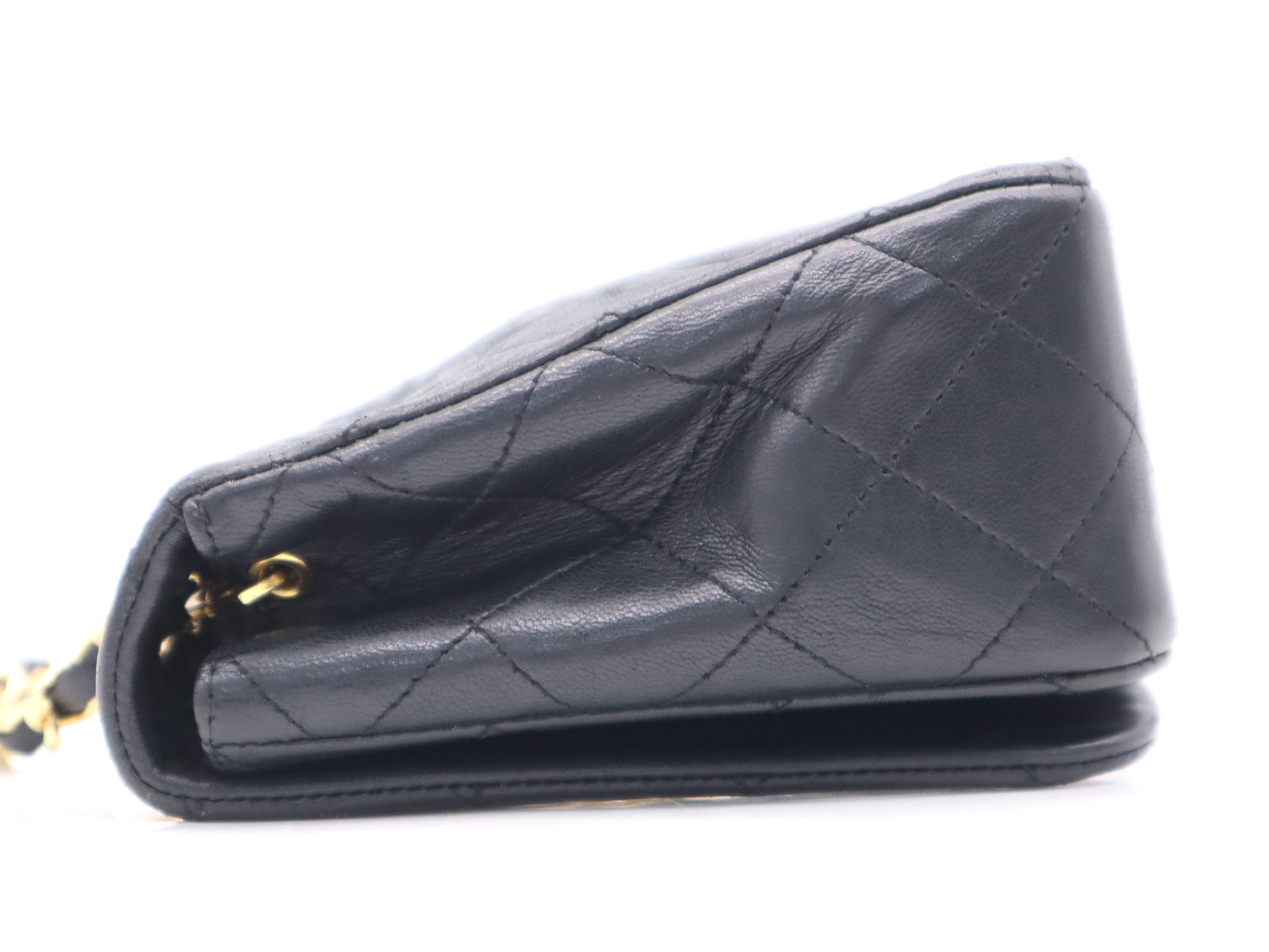 Lambskin Matelassé 25 S Flap S Chain with Seal, Gold Hardware, Black Shoulder Bag — view 3