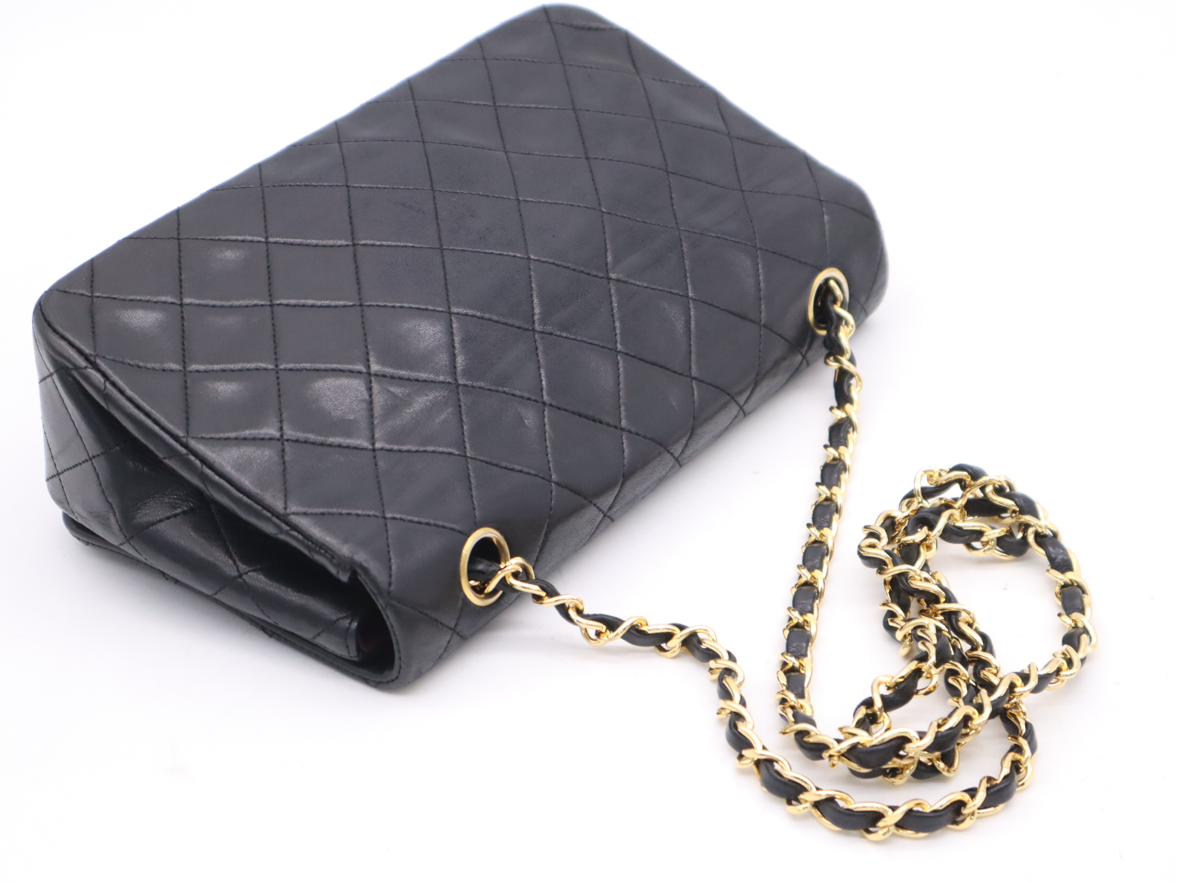Lambskin Matelassé 25 S Flap S Chain with Seal, Gold Hardware, Black Shoulder Bag — view 6