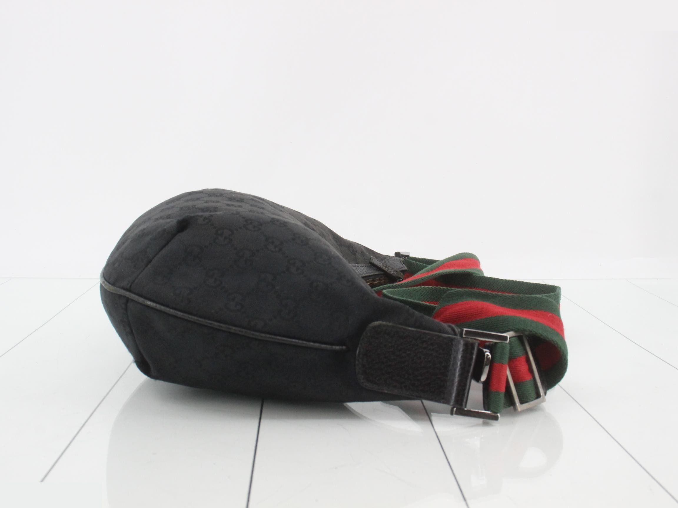 GG Canvas (Bag) - Shoulder Bag — view 3