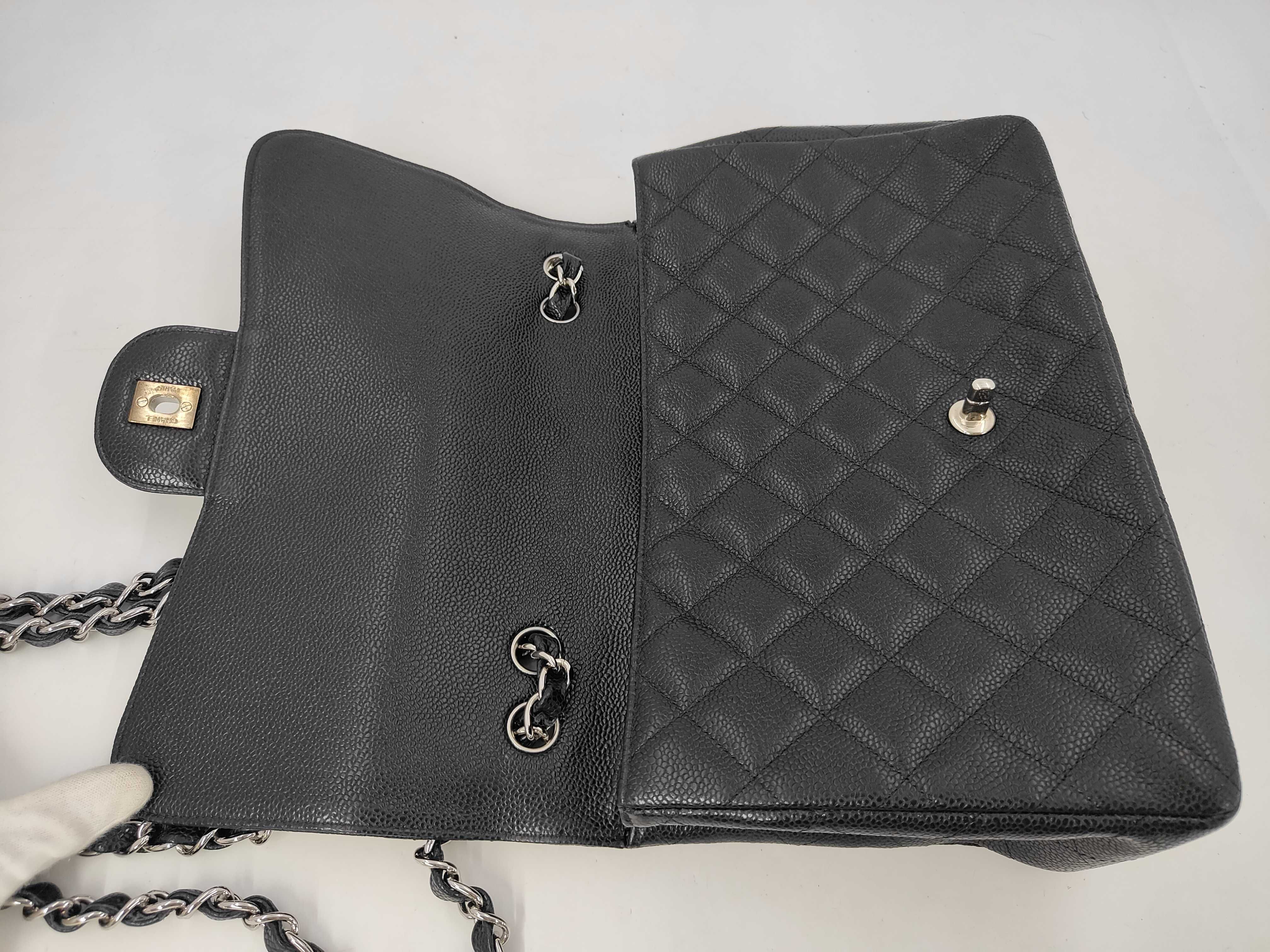 Caviar Chain Shoulder Bag — view 8