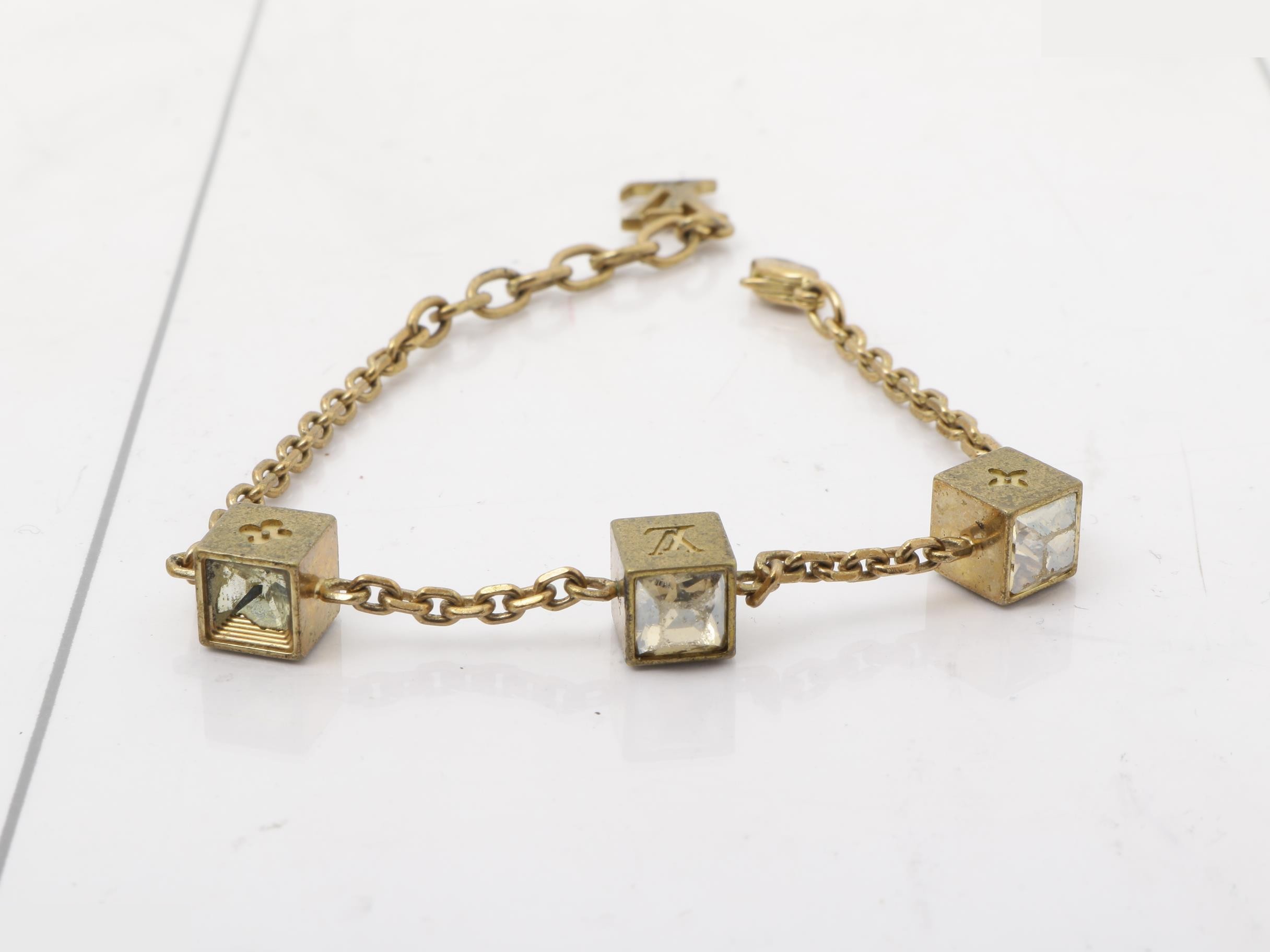 charm — view 2
