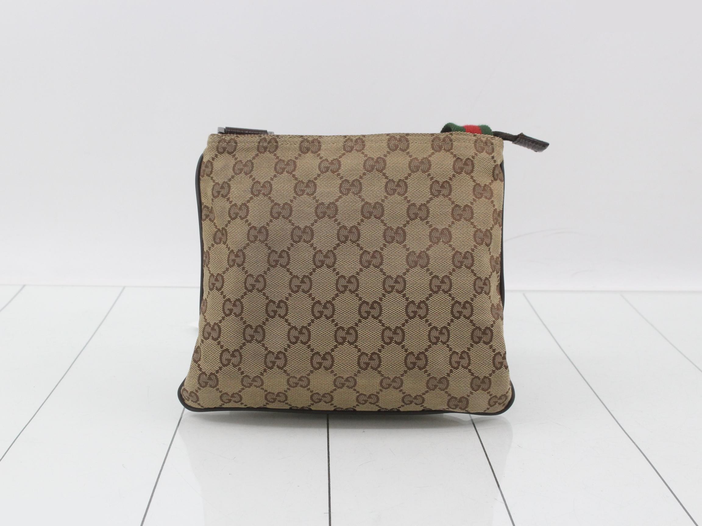 GG Canvas Shoulder Bag — view 2