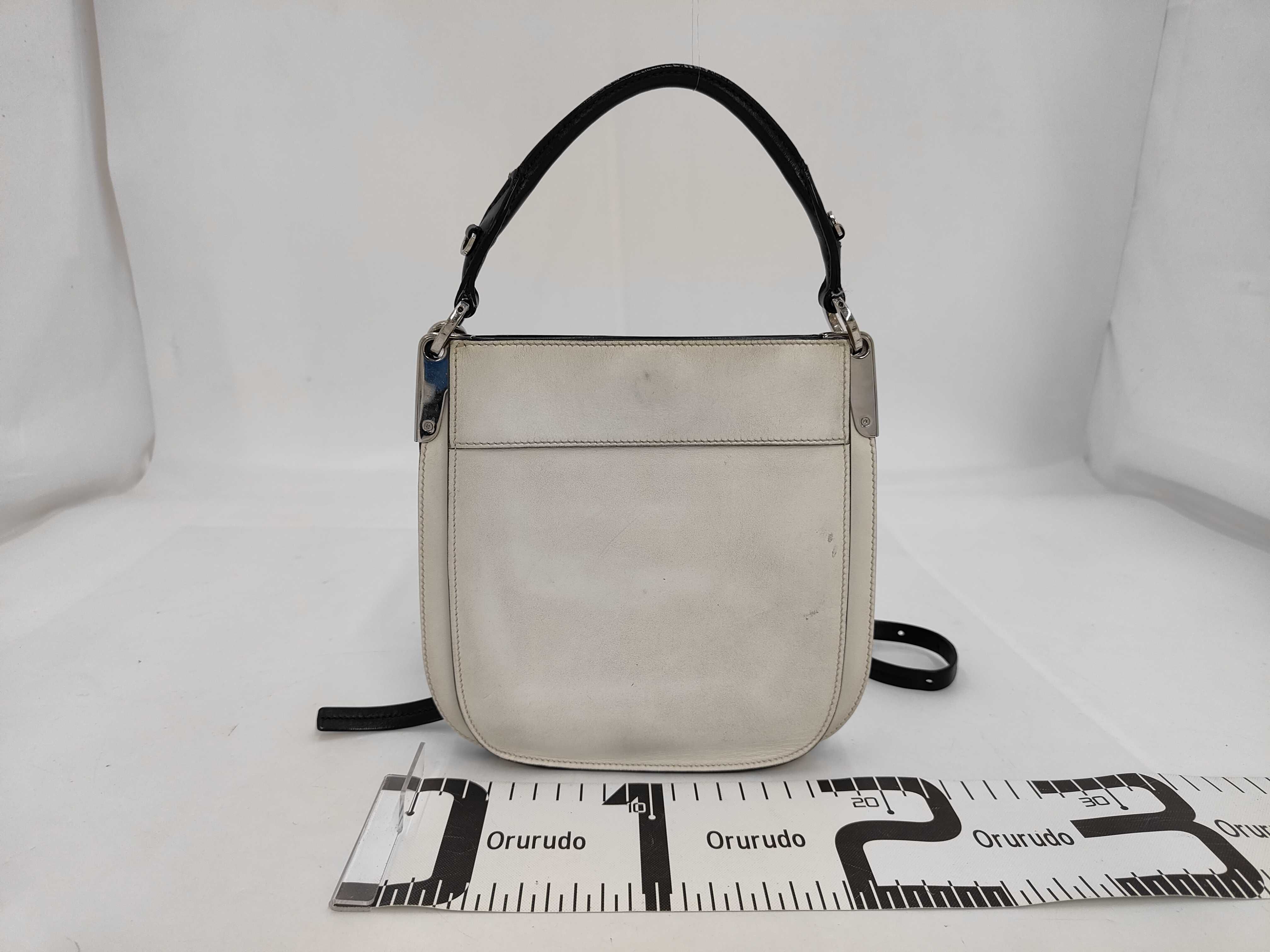 leather white shoulder bag — view 2