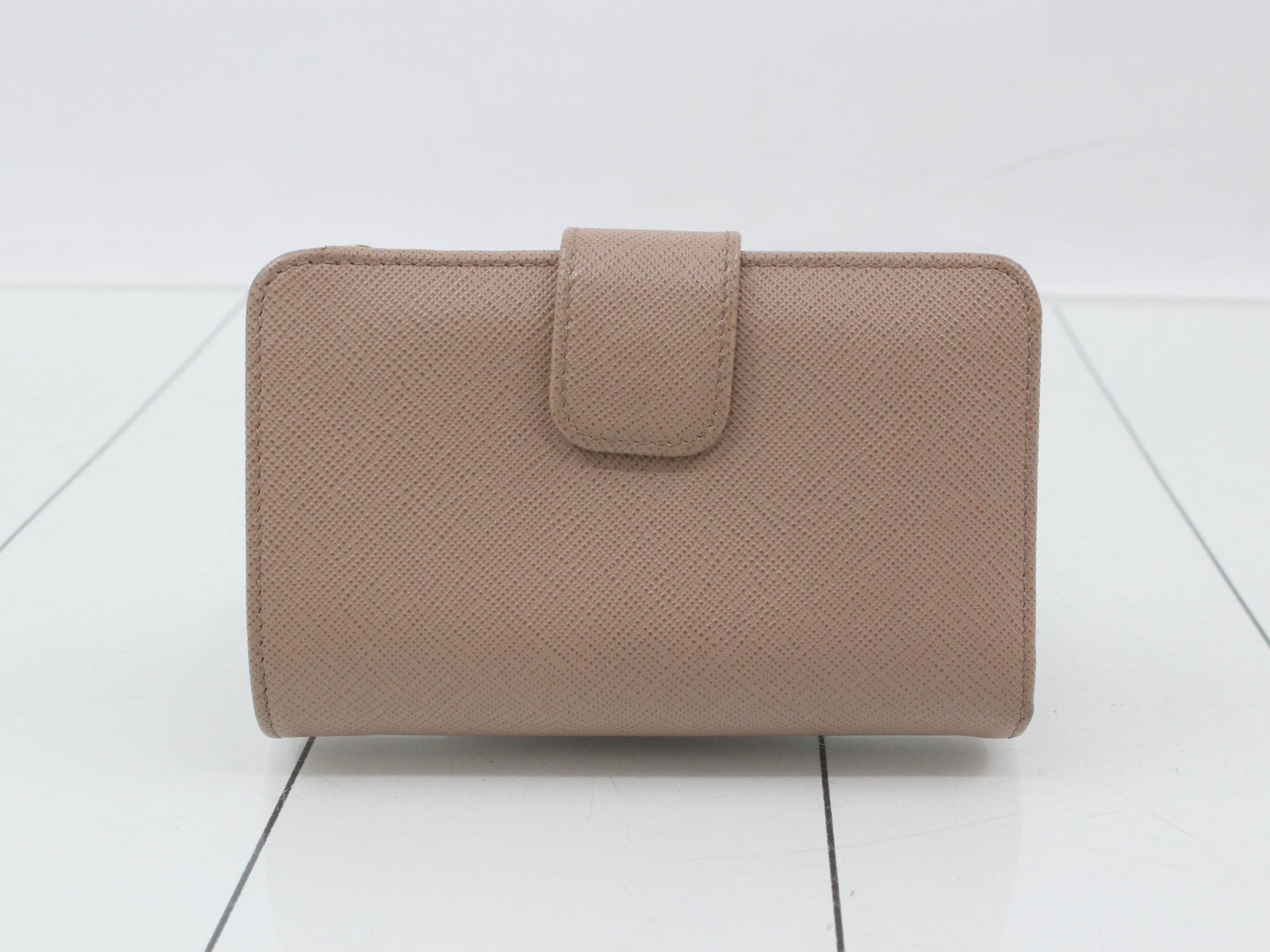 Other lines: Bags and Wallets — view 2