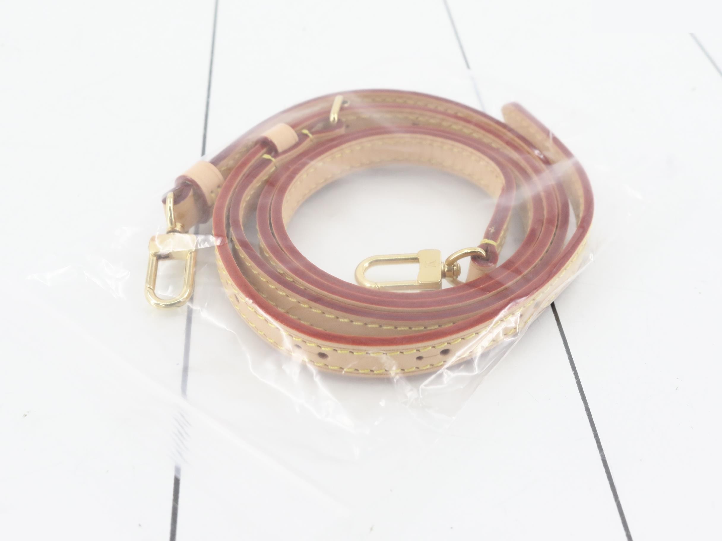 Takashi Murakami Collaboration Monogram OnTheGo BB 2-Way Handbag — view 7