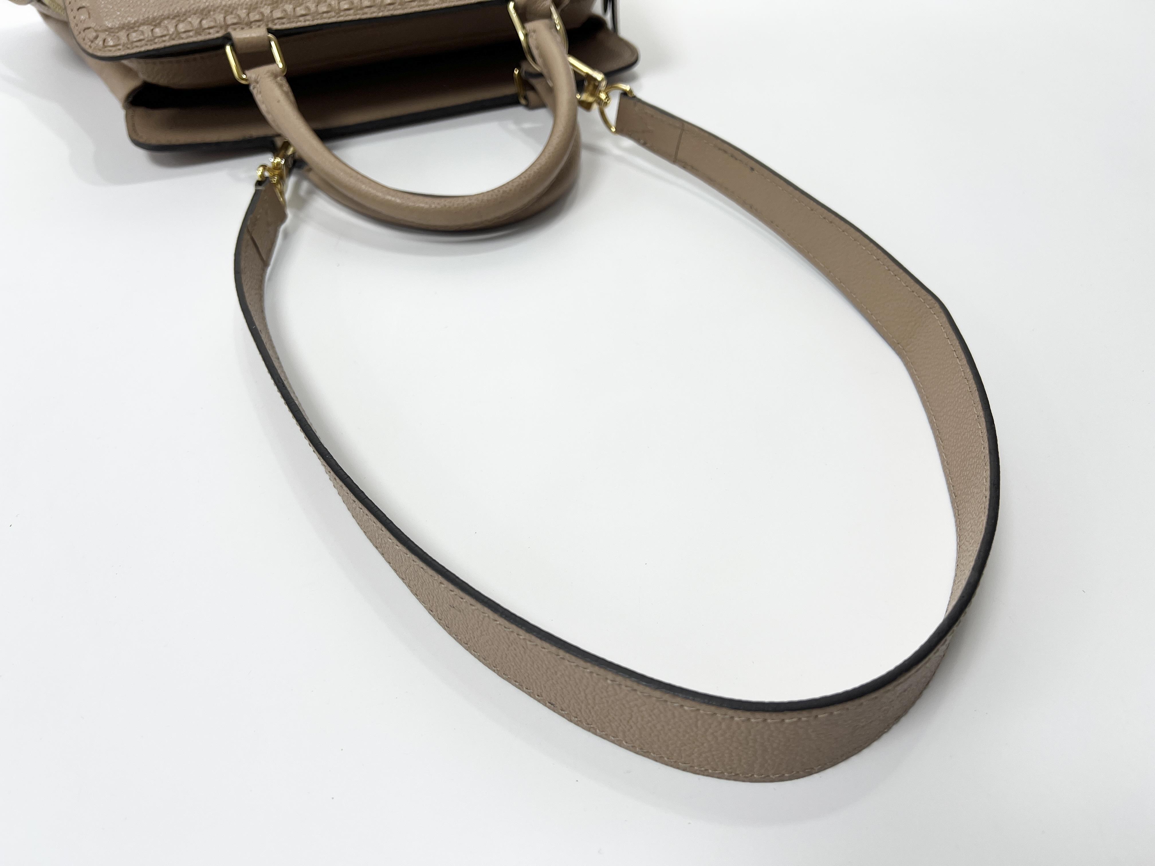 Vosges MM Monogram Empreinte Papyrus 2-Way Shoulder Bag Handbag Shoulder Bag — view 4
