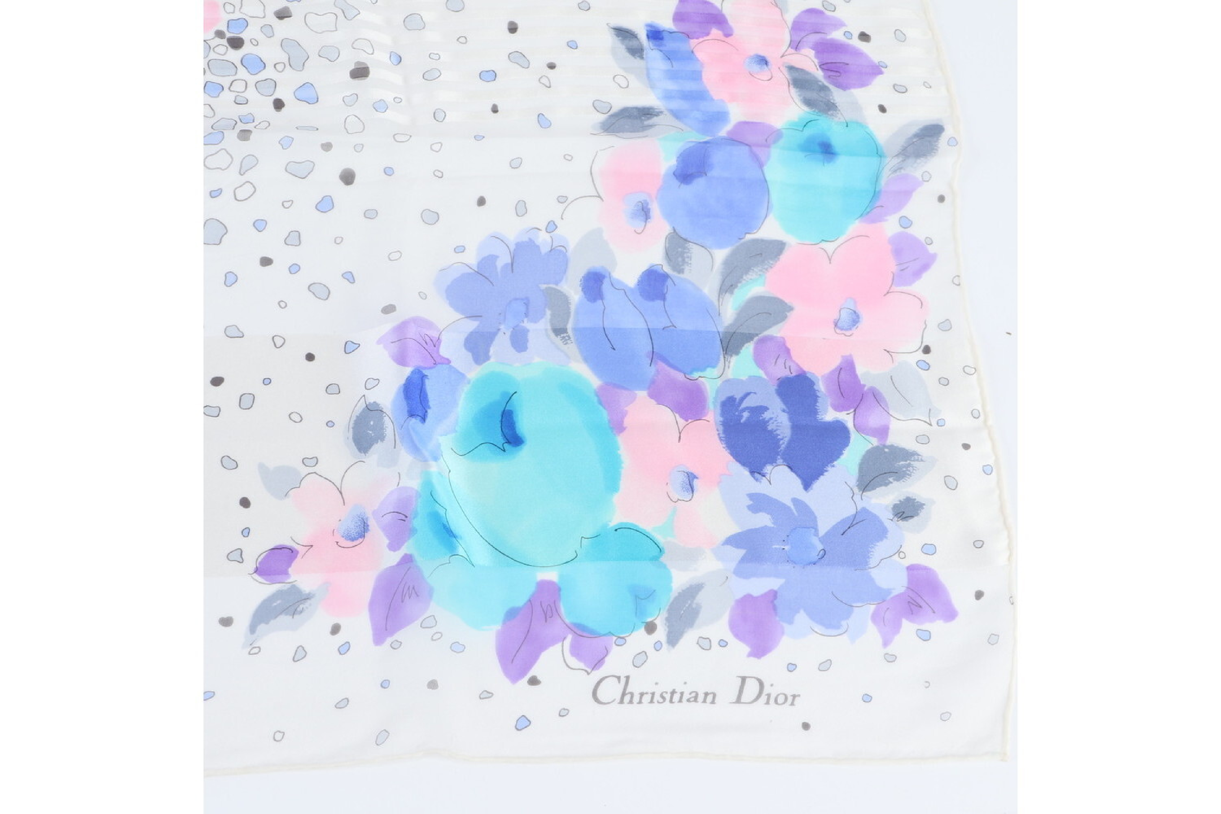 tag attached, 100% silk scarf, other accessories. — view 4