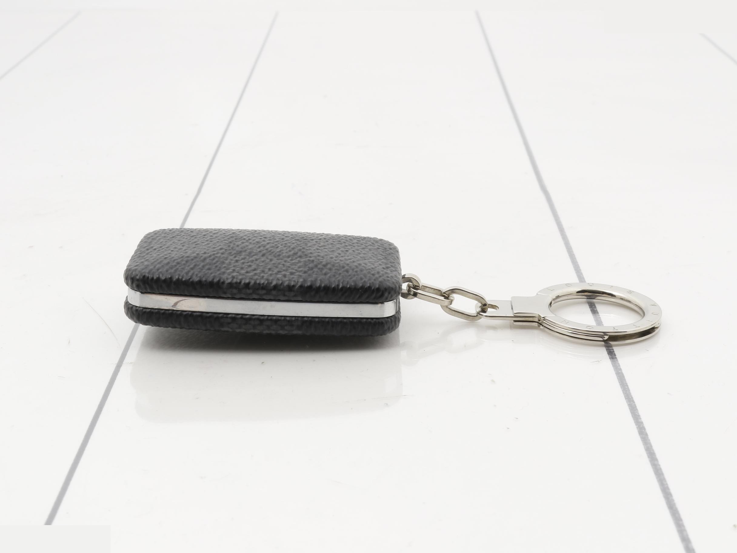 Damier Graphite Astropil Keyring M66123 — view 3