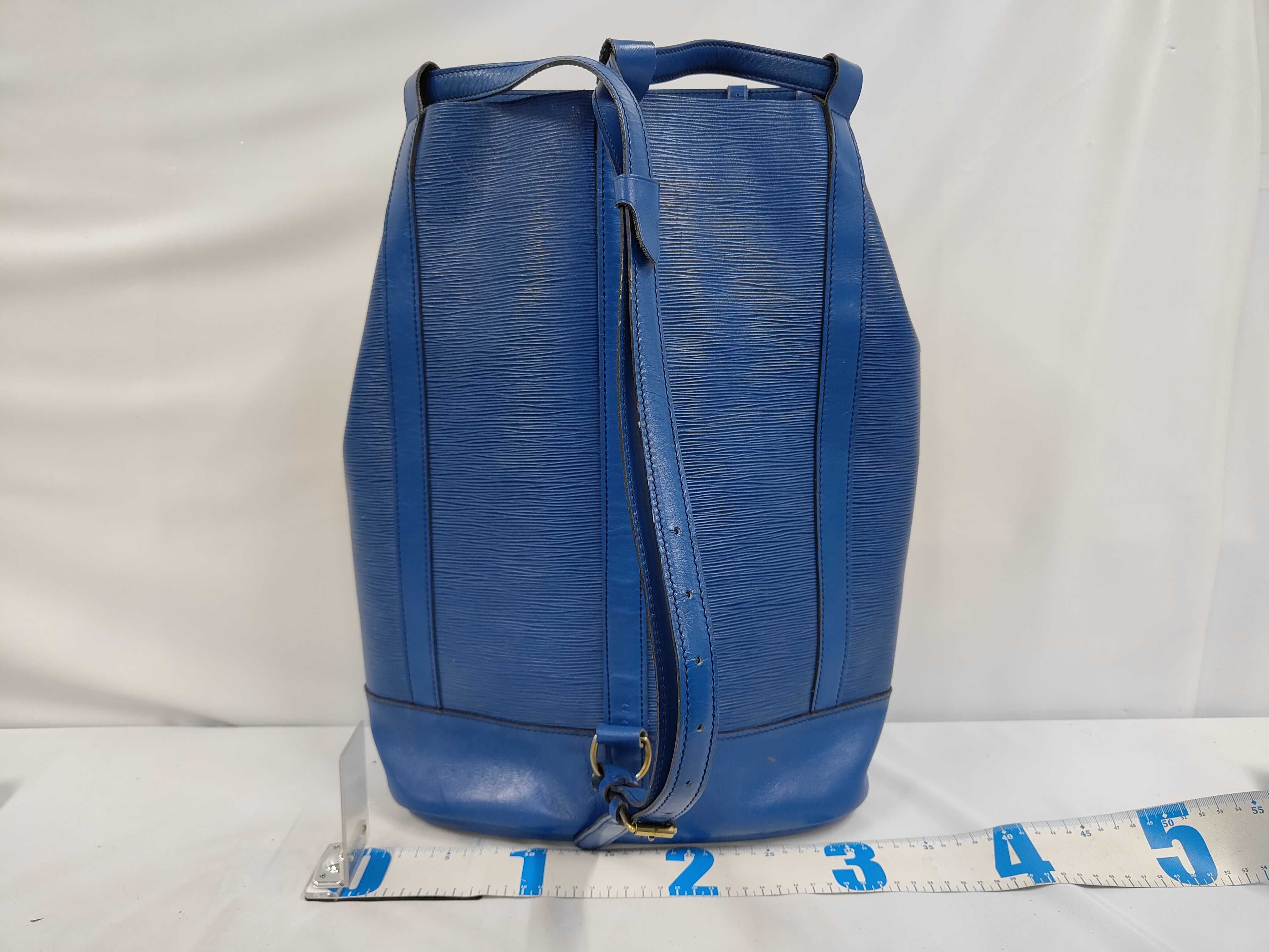 Epi Grand Marceau Shoulder Bag — view 3