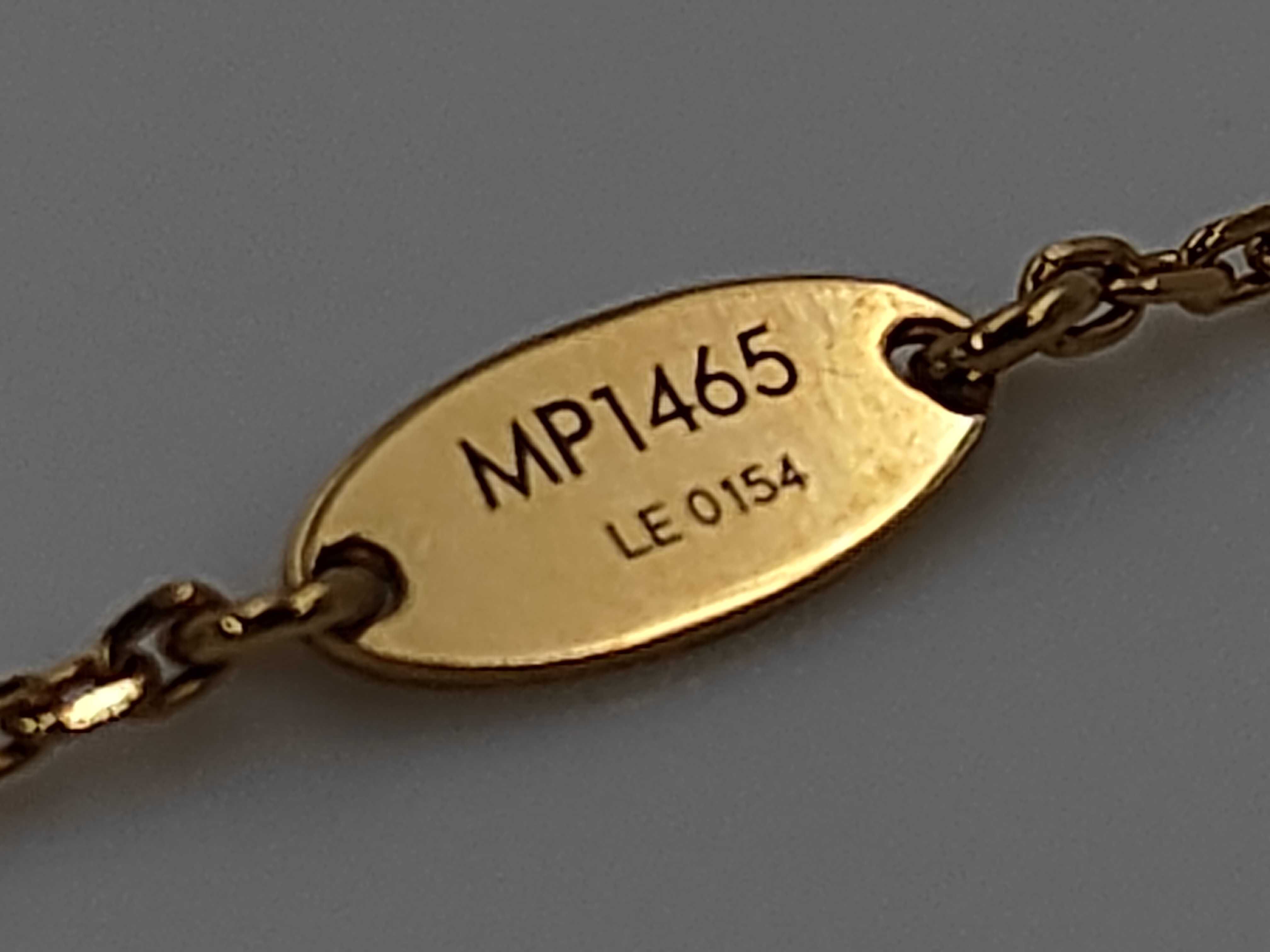Large Essential V 20.5g Necklace — view 6