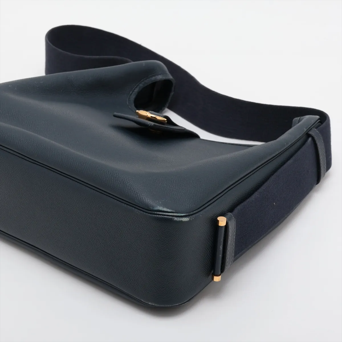 Sacochevel bag, blue indigo, gold hardware, F: 2002 — view 3