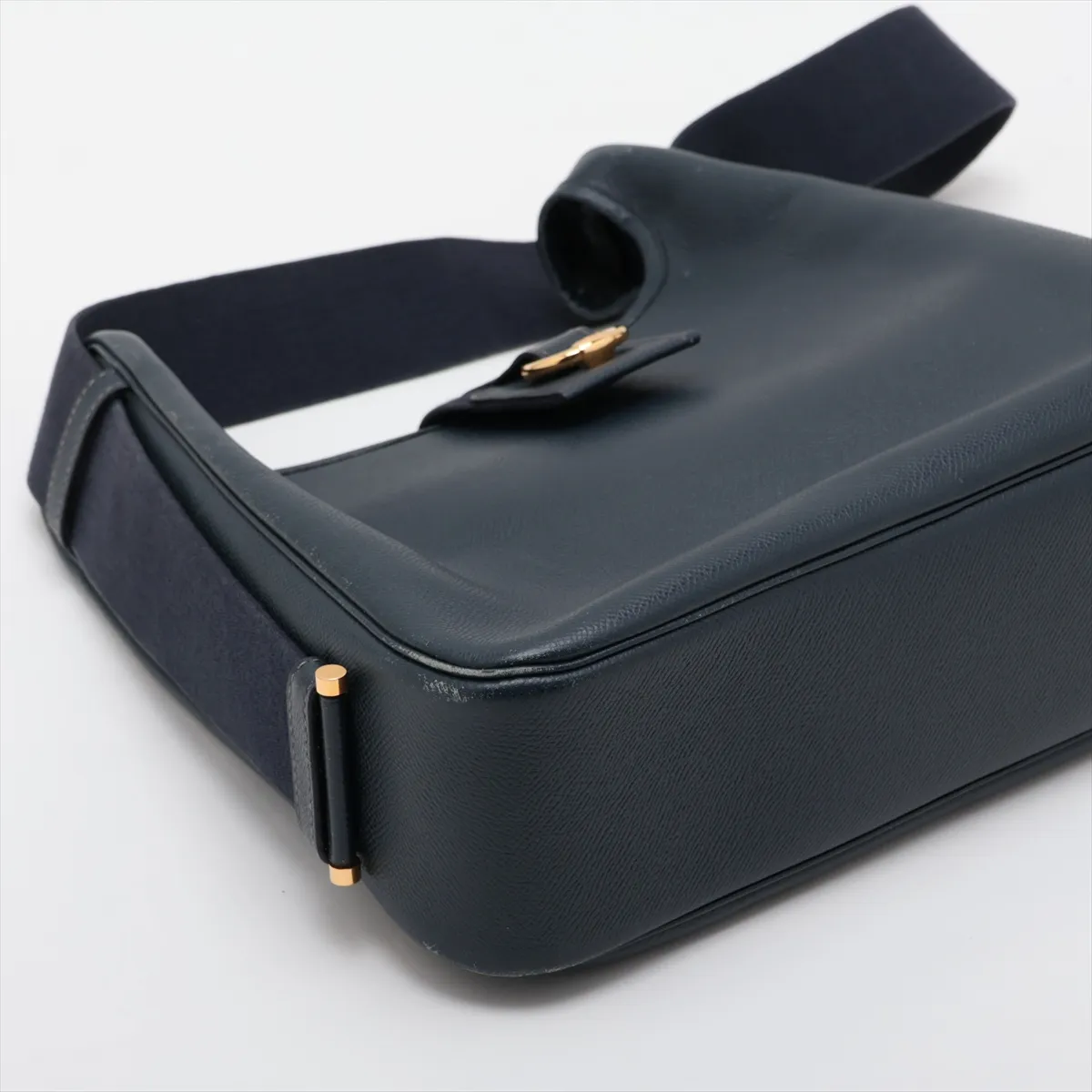 Sacochevel bag, blue indigo, gold hardware, F: 2002 — view 4