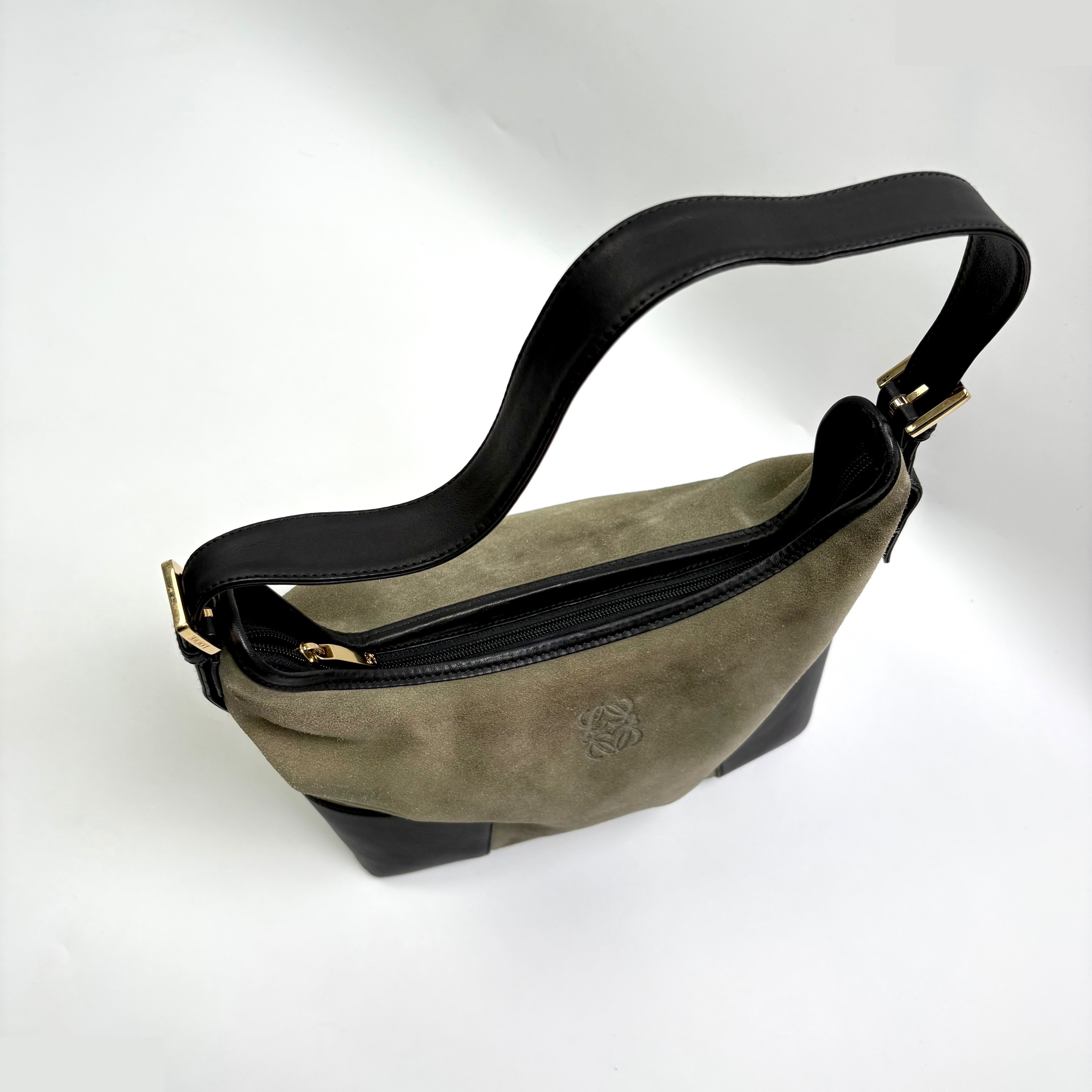 Anagram Suede Bag — view 7