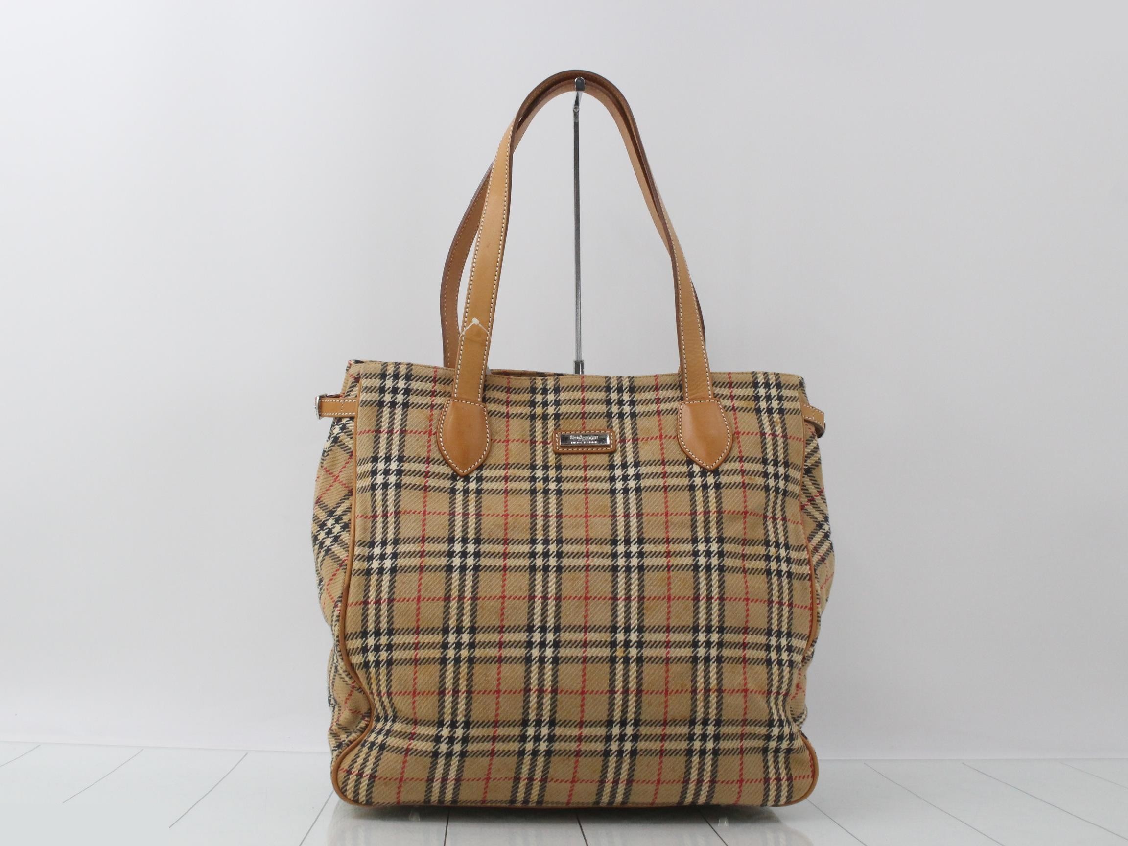 Other lines: Bags and tote bags