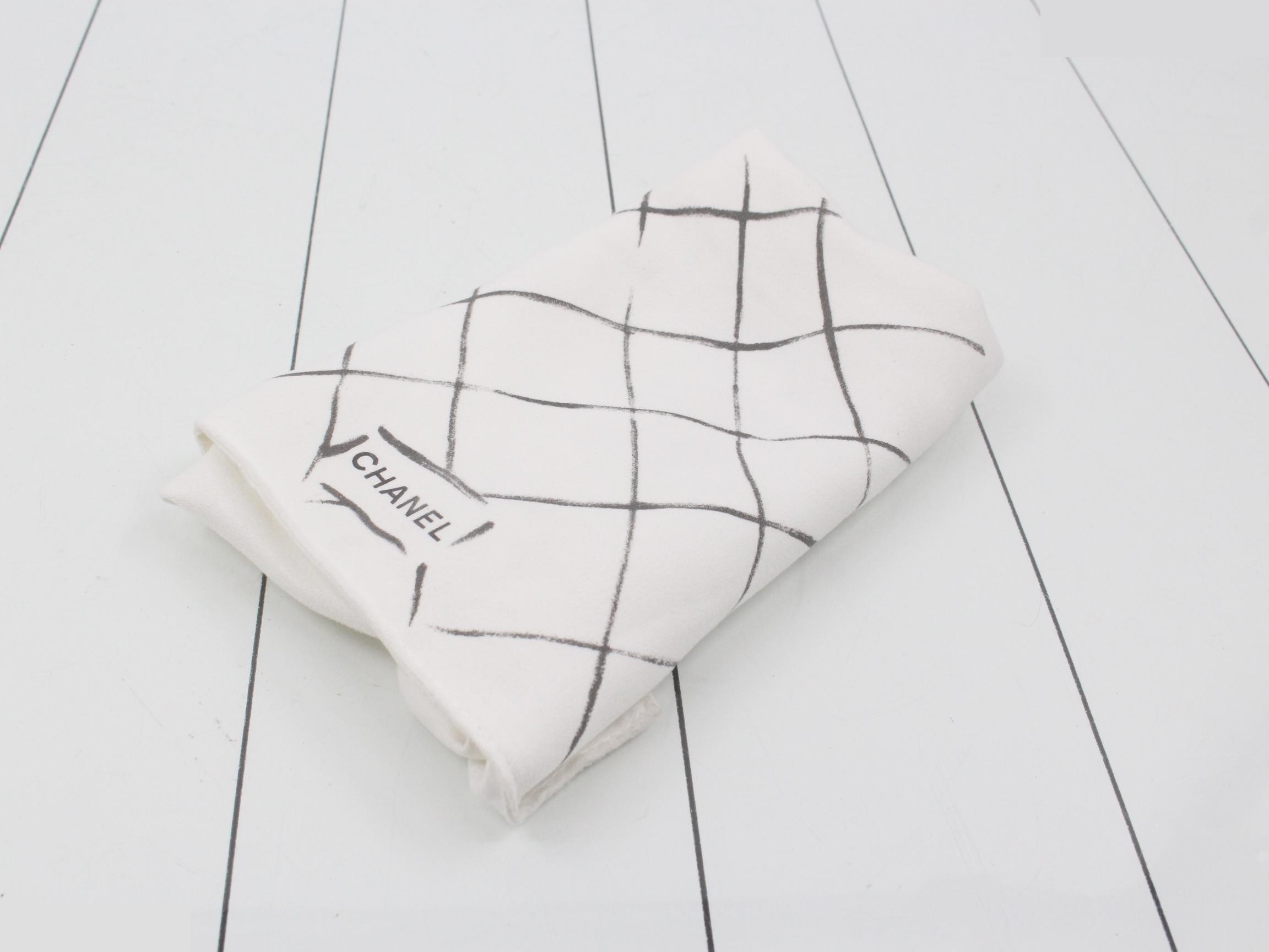 Double flap matelassé shoulder bag A01112 — view 7